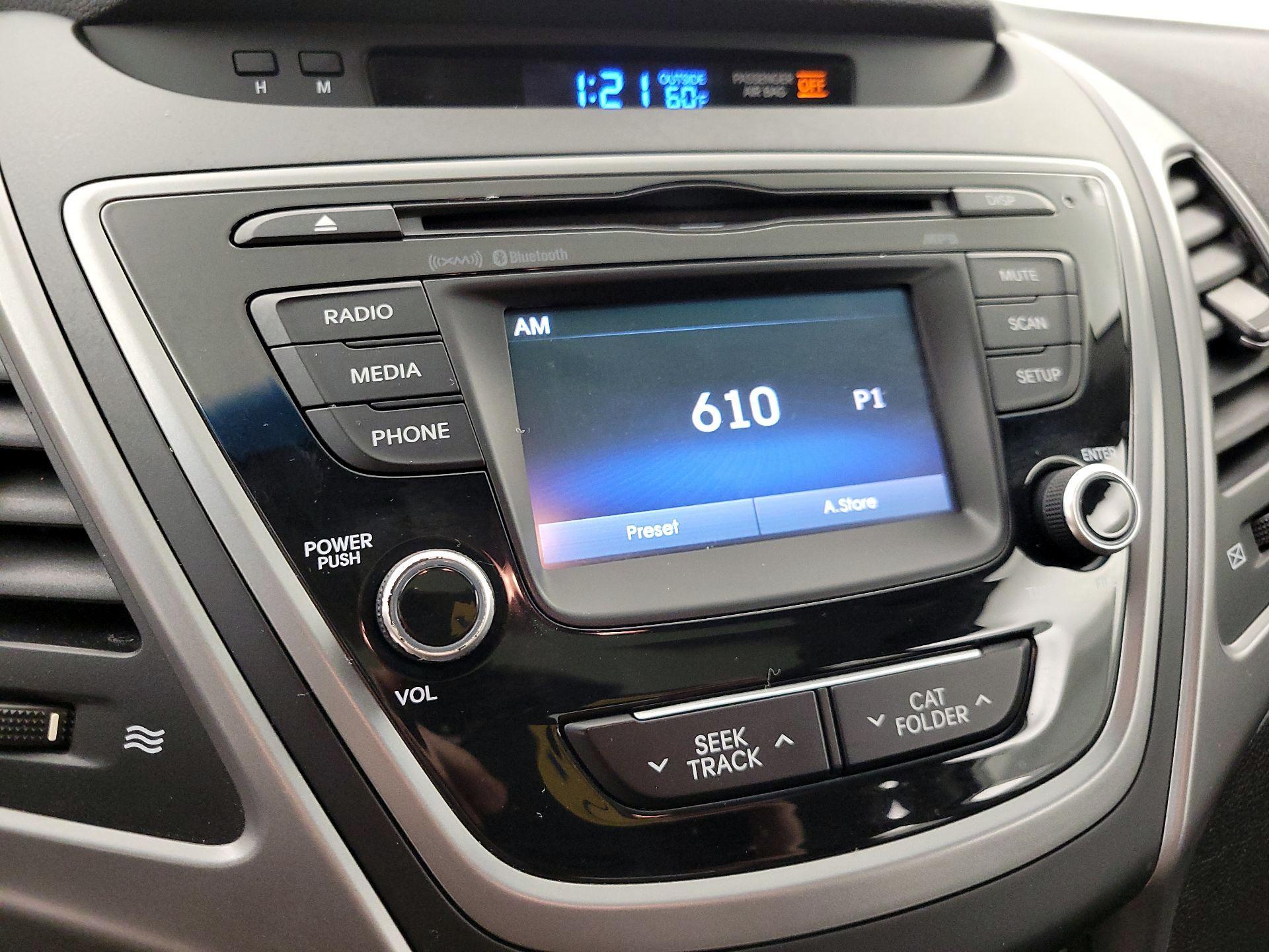 Thumbnail: 2015 Hyundai Elantra - 15