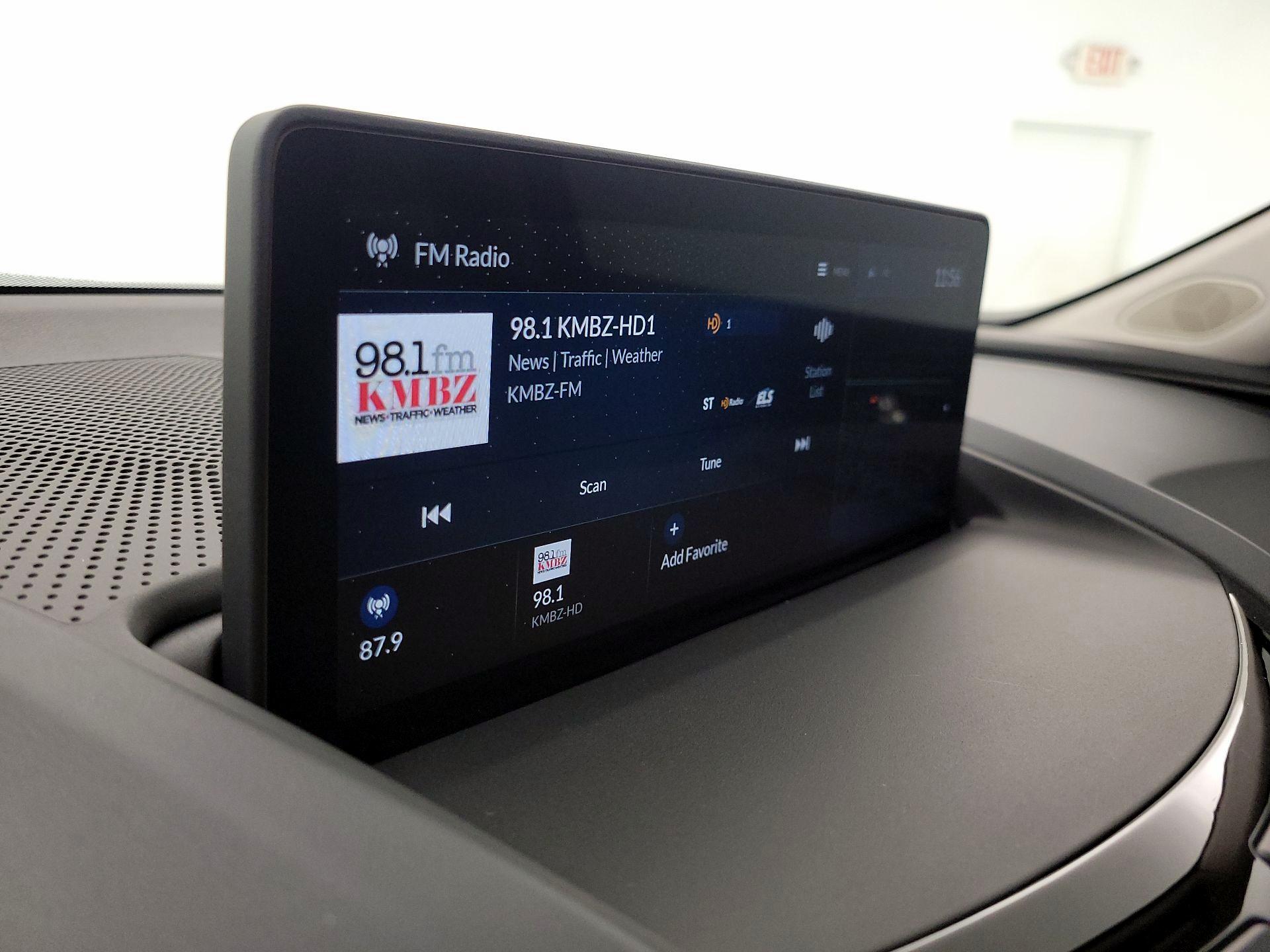 Thumbnail: 2025 Acura RDX - 16