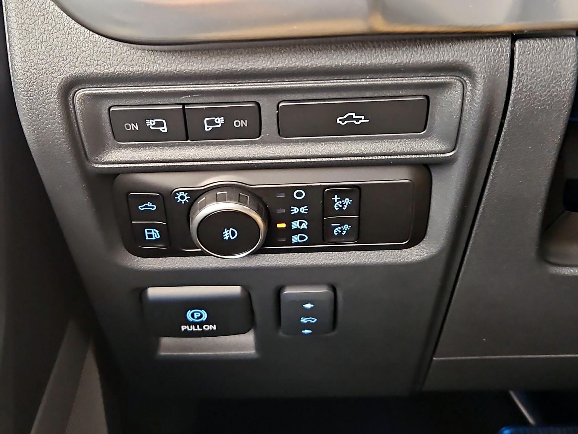 Thumbnail: 2023 Ford F-150 - 13