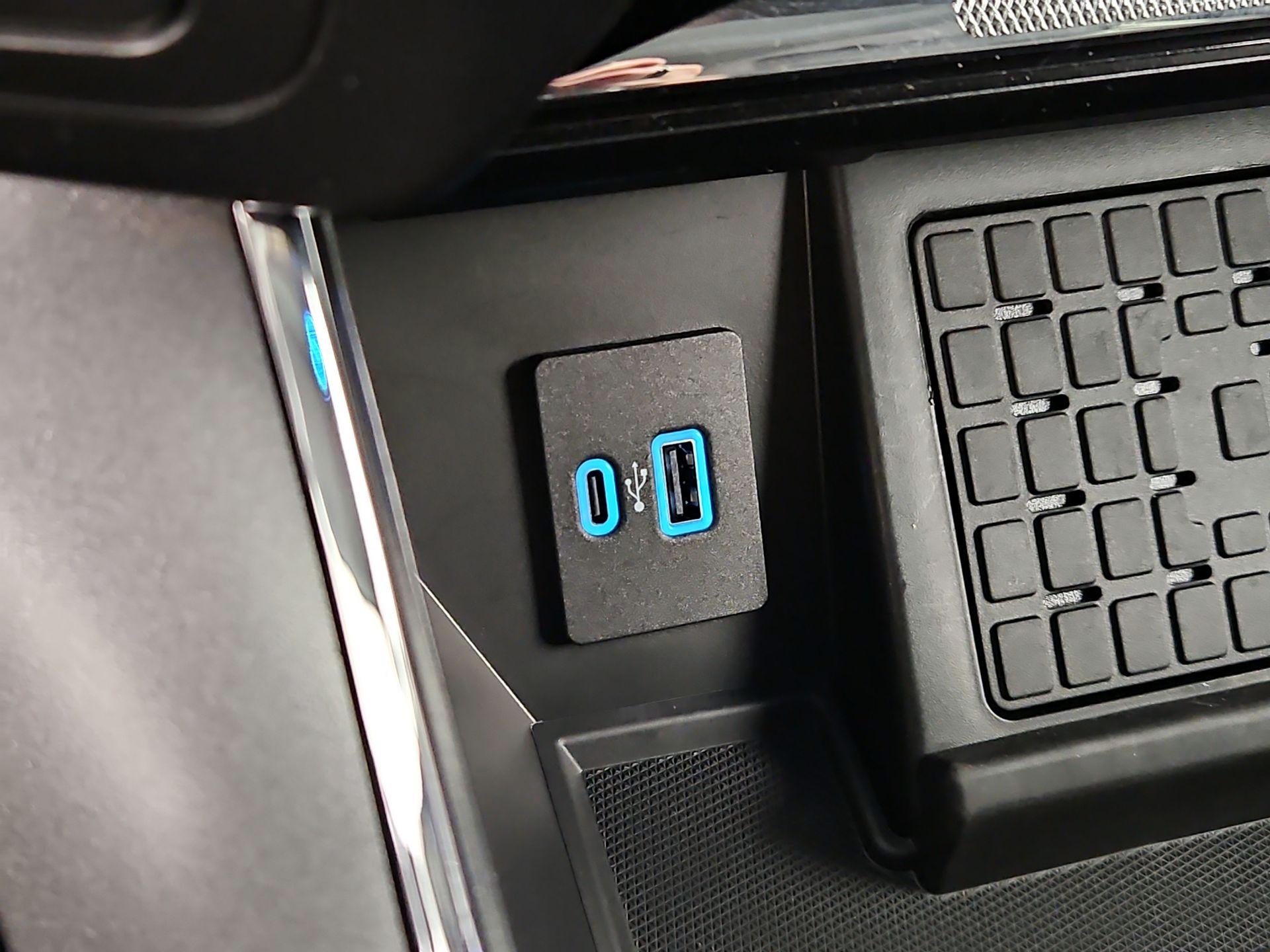 Thumbnail: 2023 Ford F-150 - 19