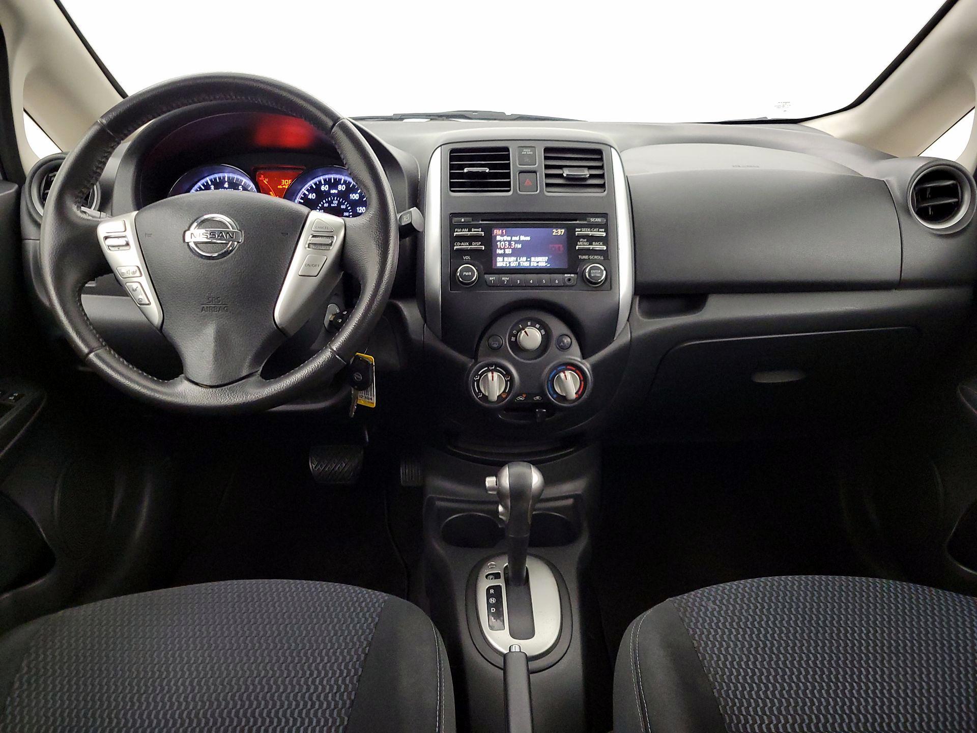 Thumbnail: 2014 Nissan Versa Note - 9