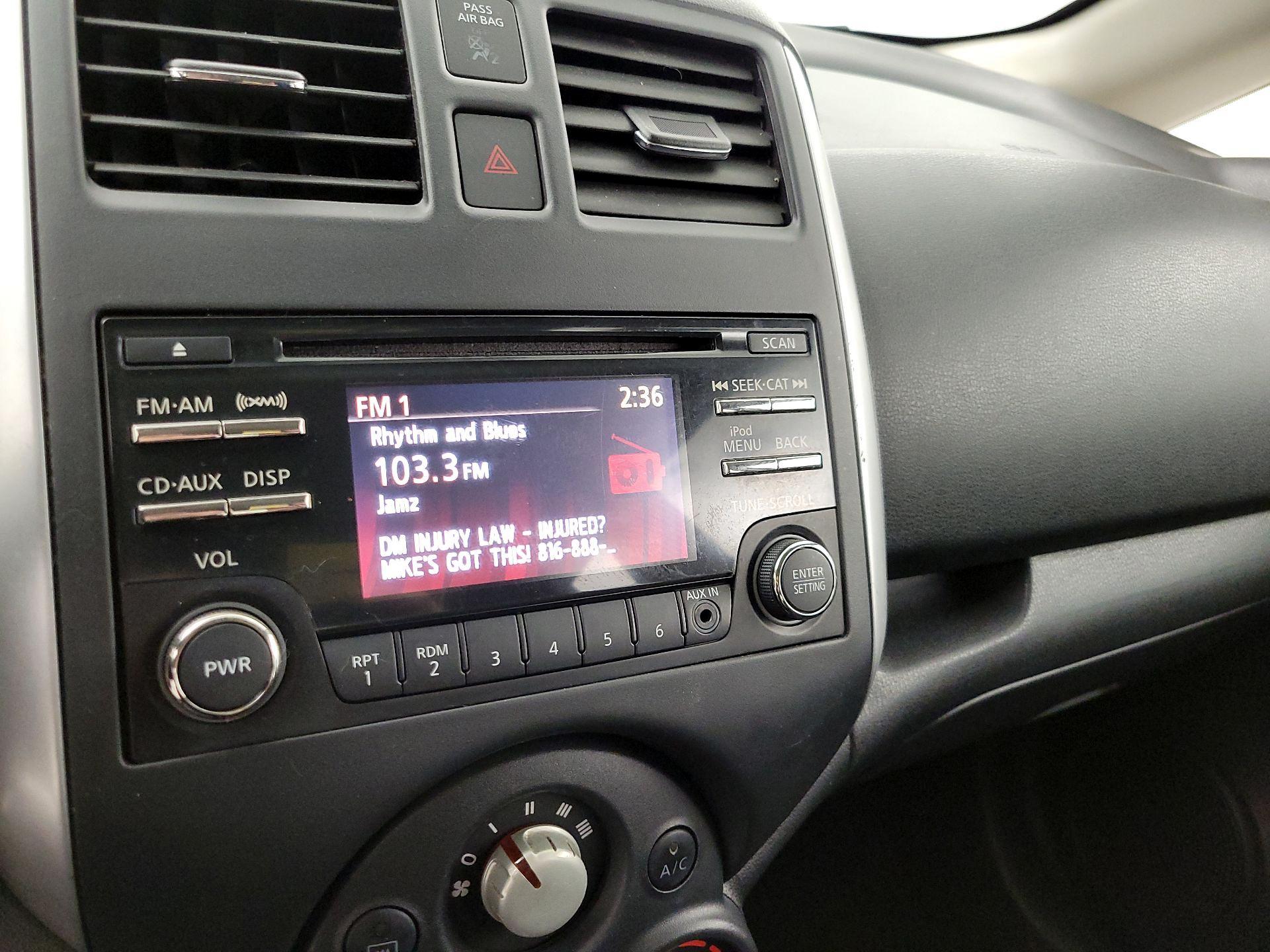 Thumbnail: 2014 Nissan Versa Note - 15