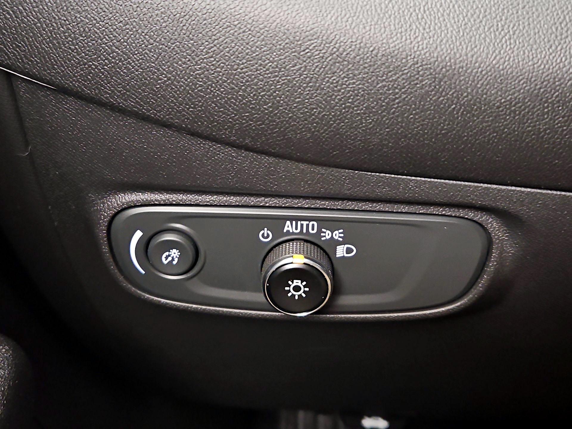 Thumbnail: 2024 Chevrolet Equinox - 13