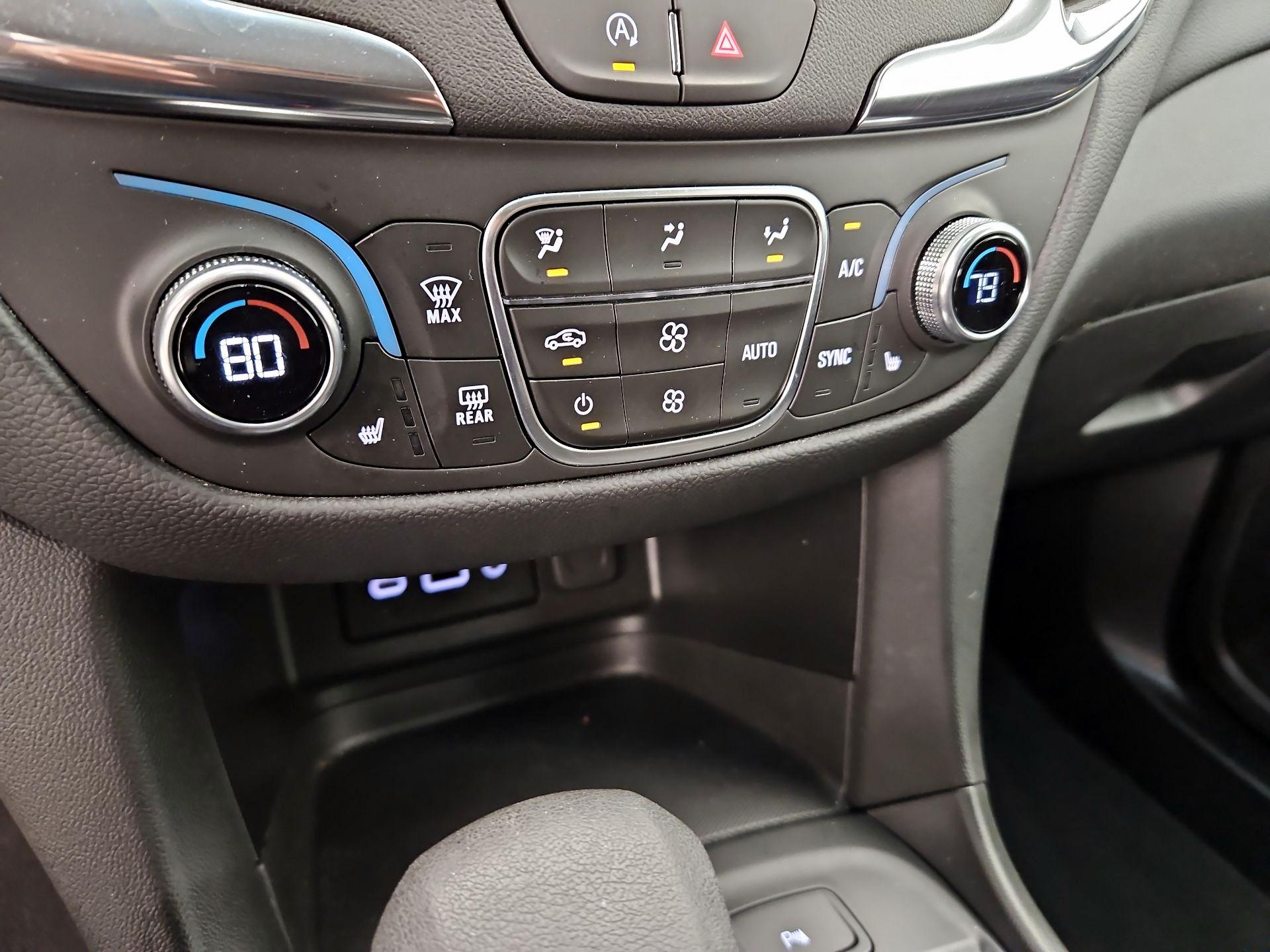 Thumbnail: 2024 Chevrolet Equinox - 16