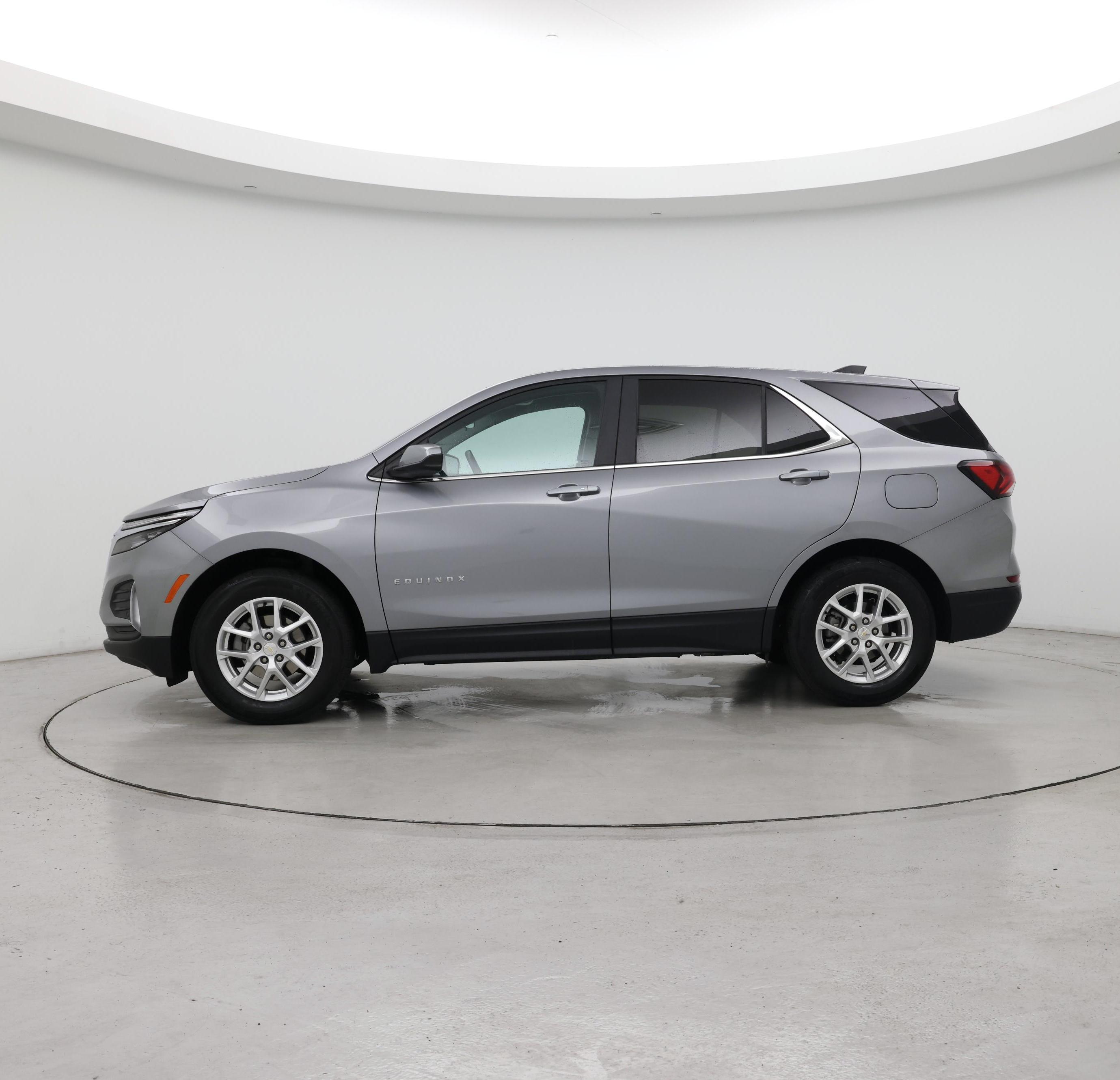 Thumbnail: 2024 Chevrolet Equinox - 3