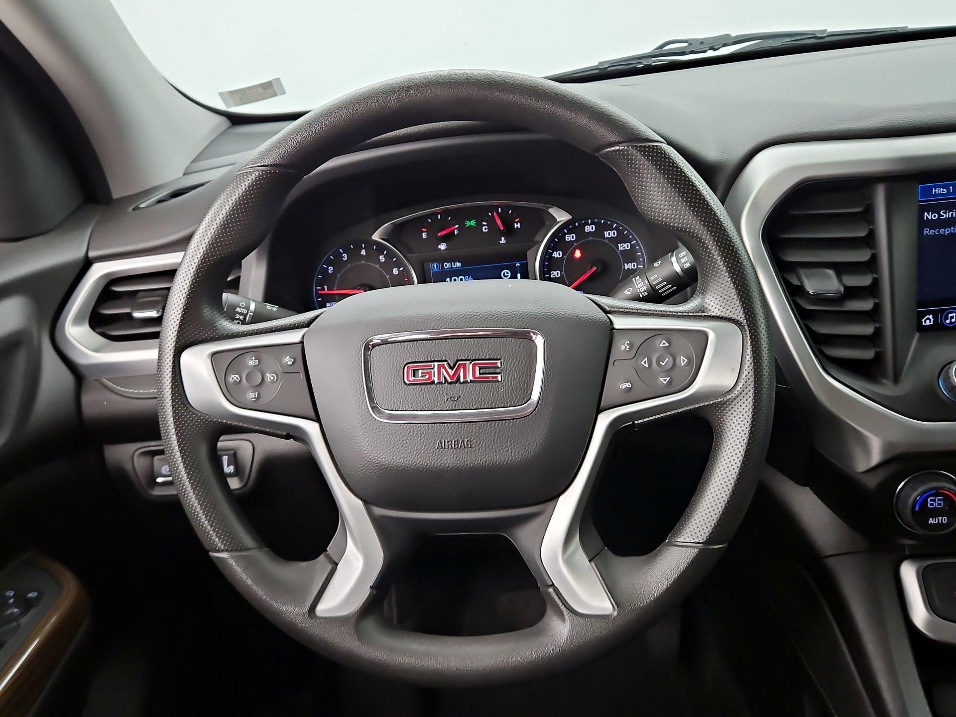 Thumbnail: 2023 GMC Acadia - 10