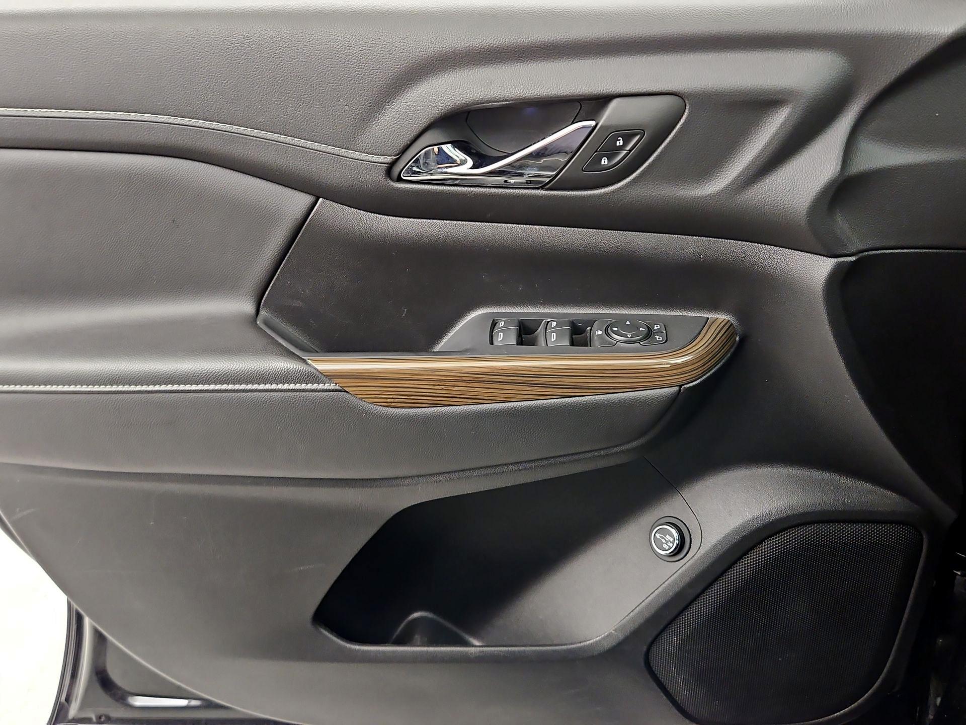 Thumbnail: 2023 GMC Acadia - 12