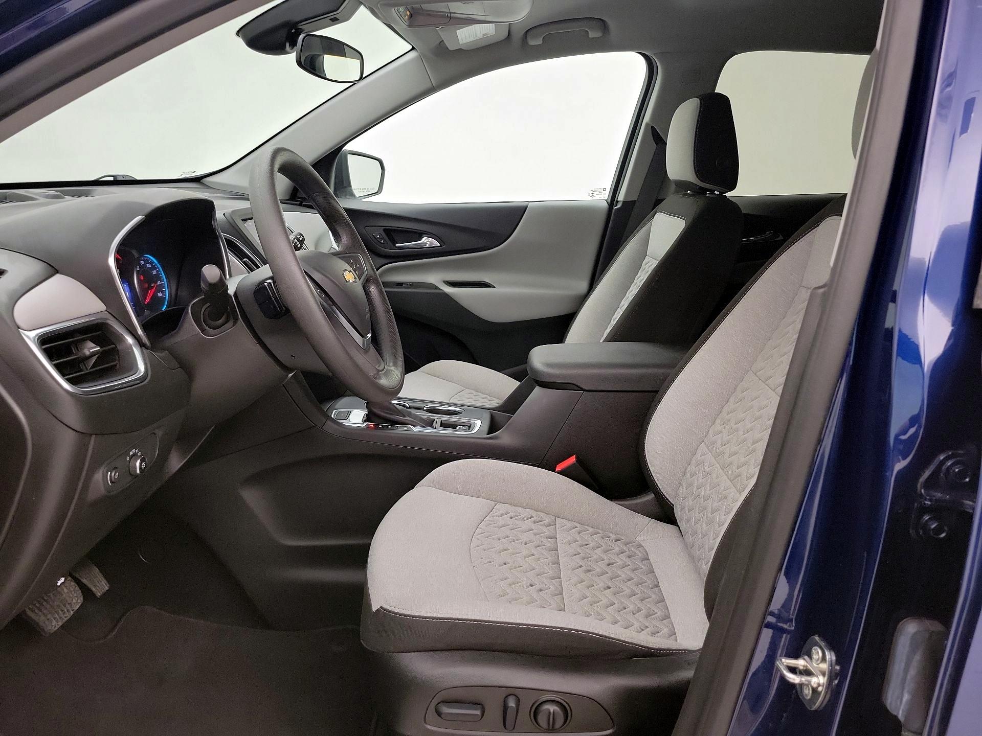 Thumbnail: 2022 Chevrolet Equinox - 11