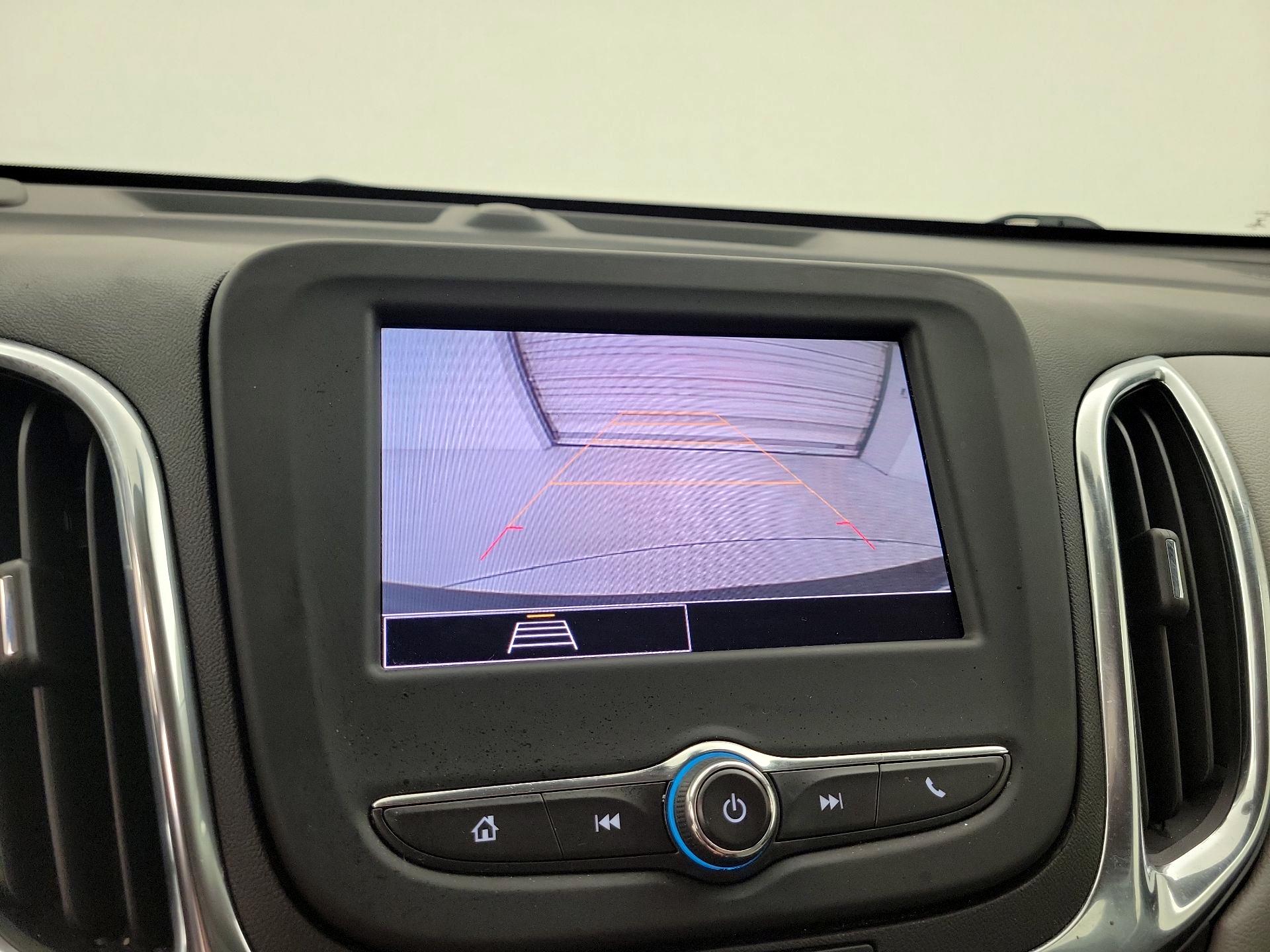 Thumbnail: 2022 Chevrolet Equinox - 14