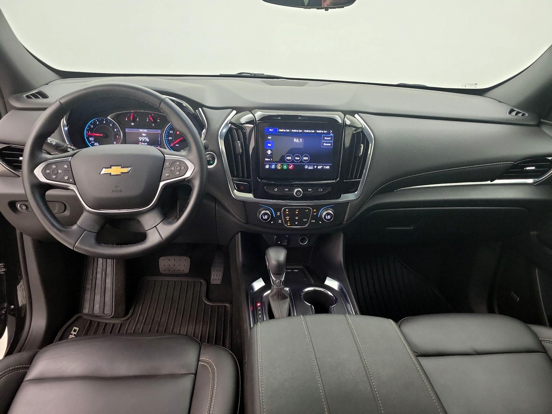 Thumbnail: 2023 Chevrolet Traverse - 9