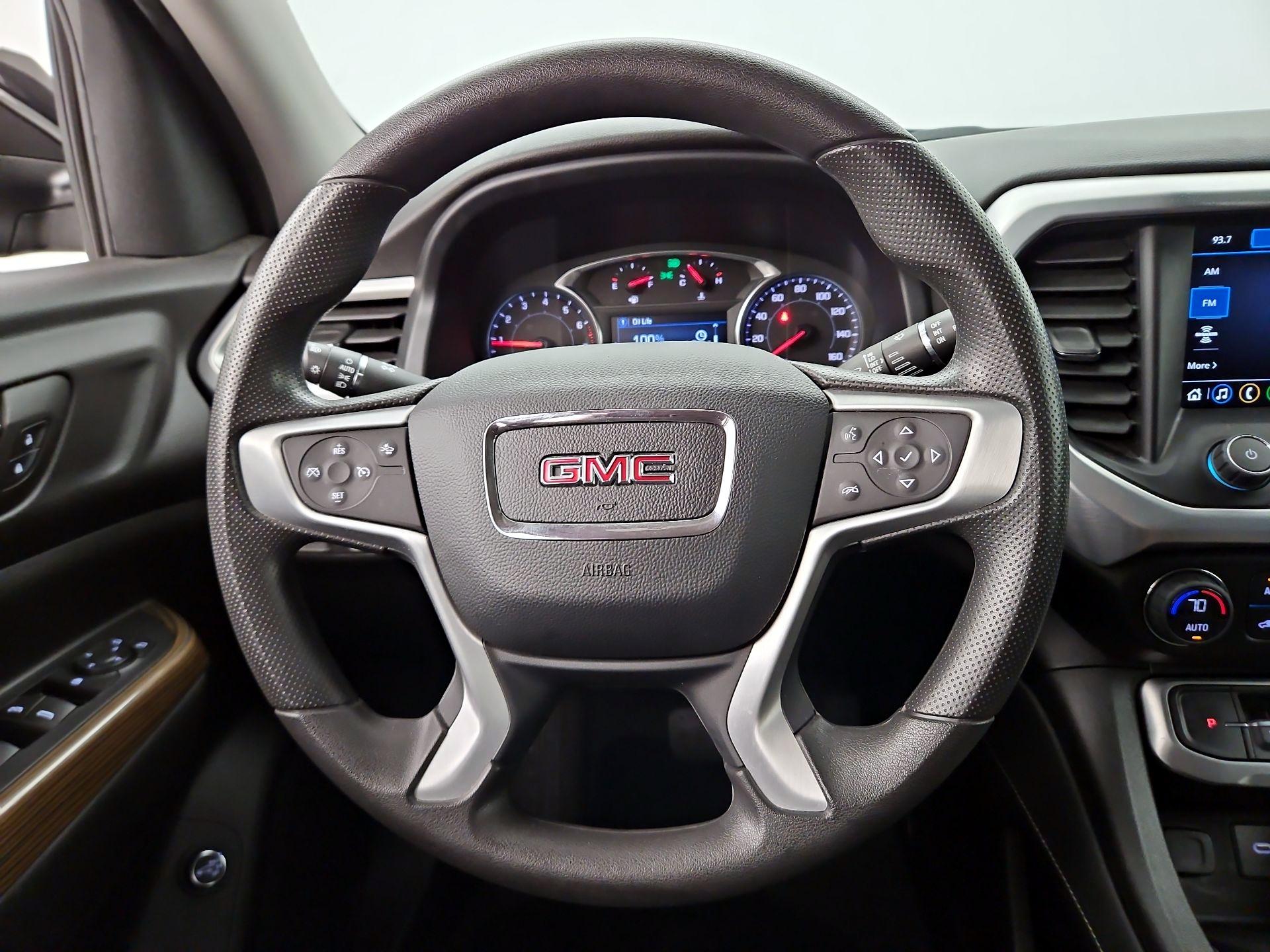 Thumbnail: 2023 GMC Acadia - 10