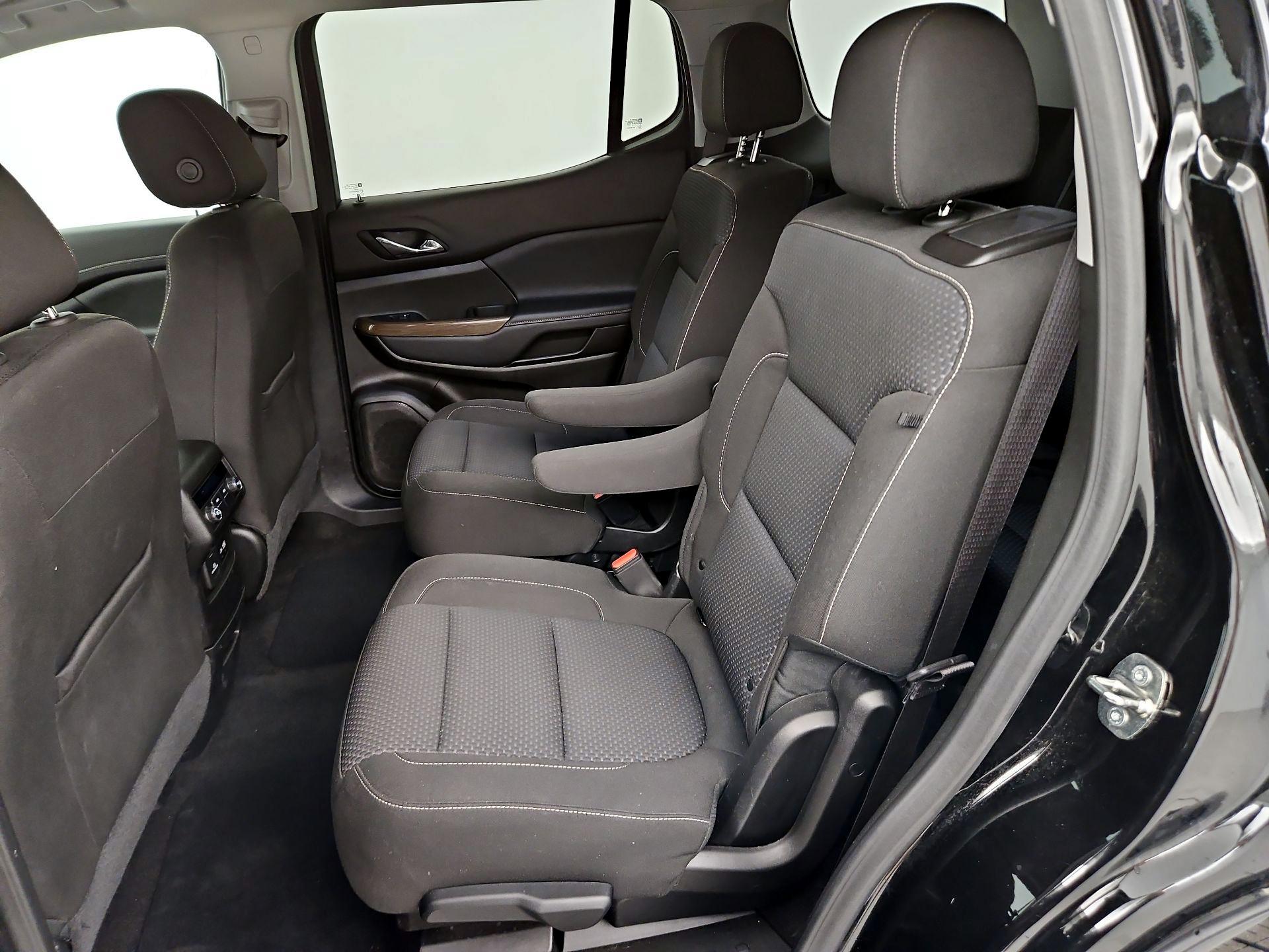 Thumbnail: 2023 GMC Acadia - 19