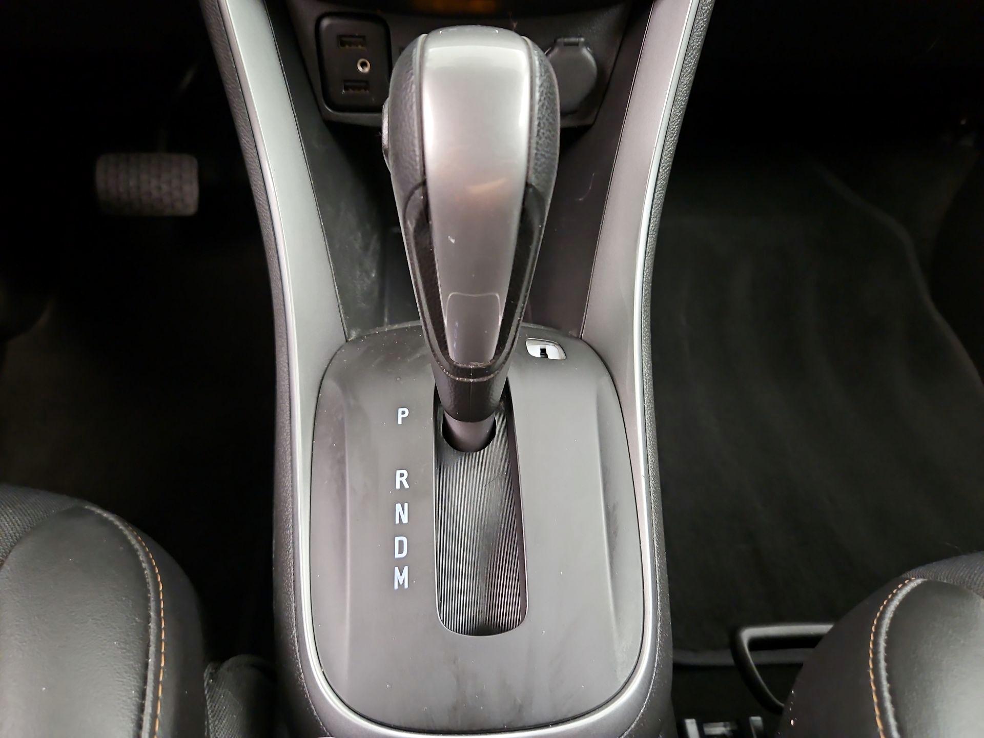 Thumbnail: 2022 Chevrolet Trax - 17