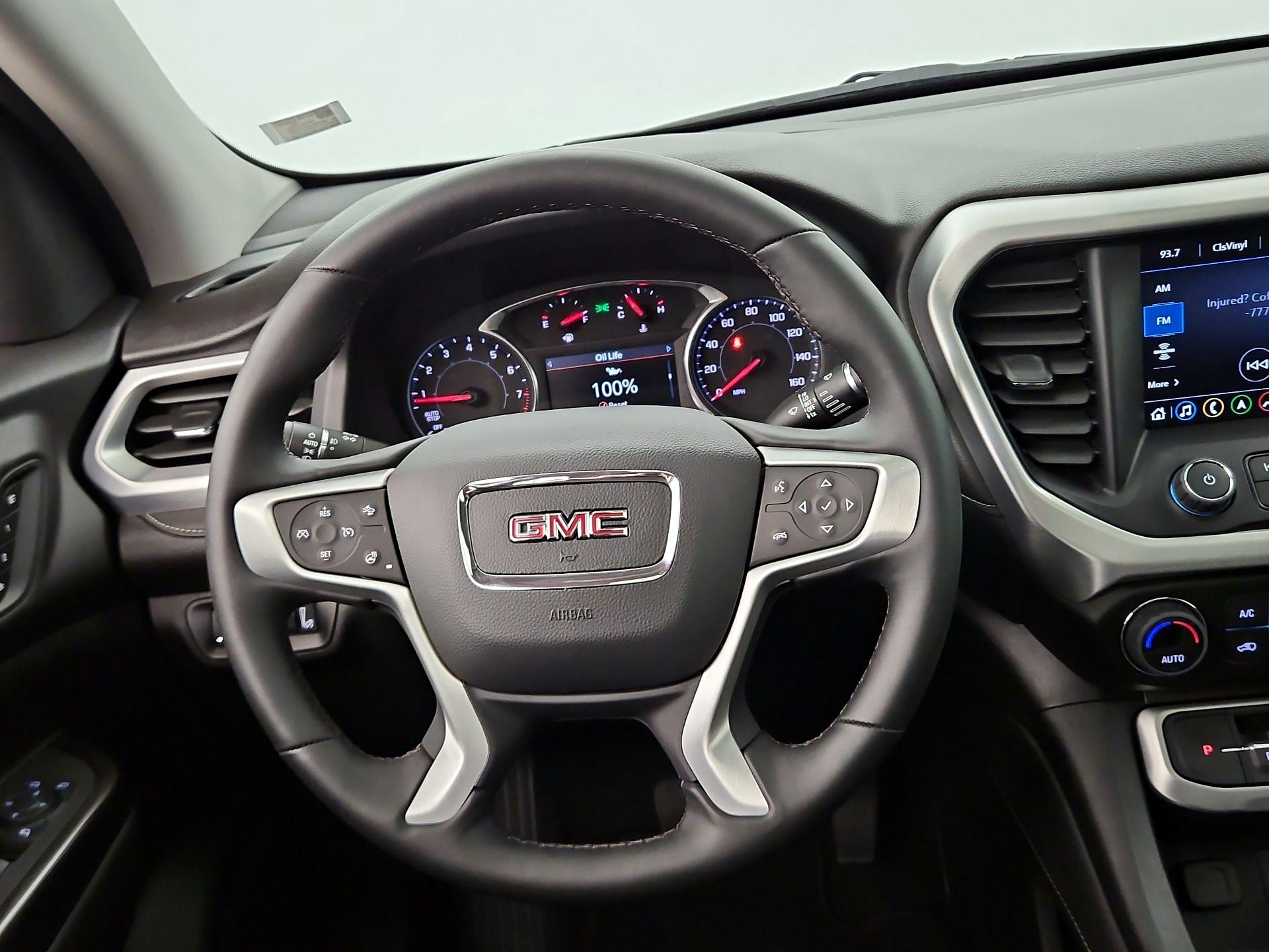Thumbnail: 2023 GMC Acadia - 10