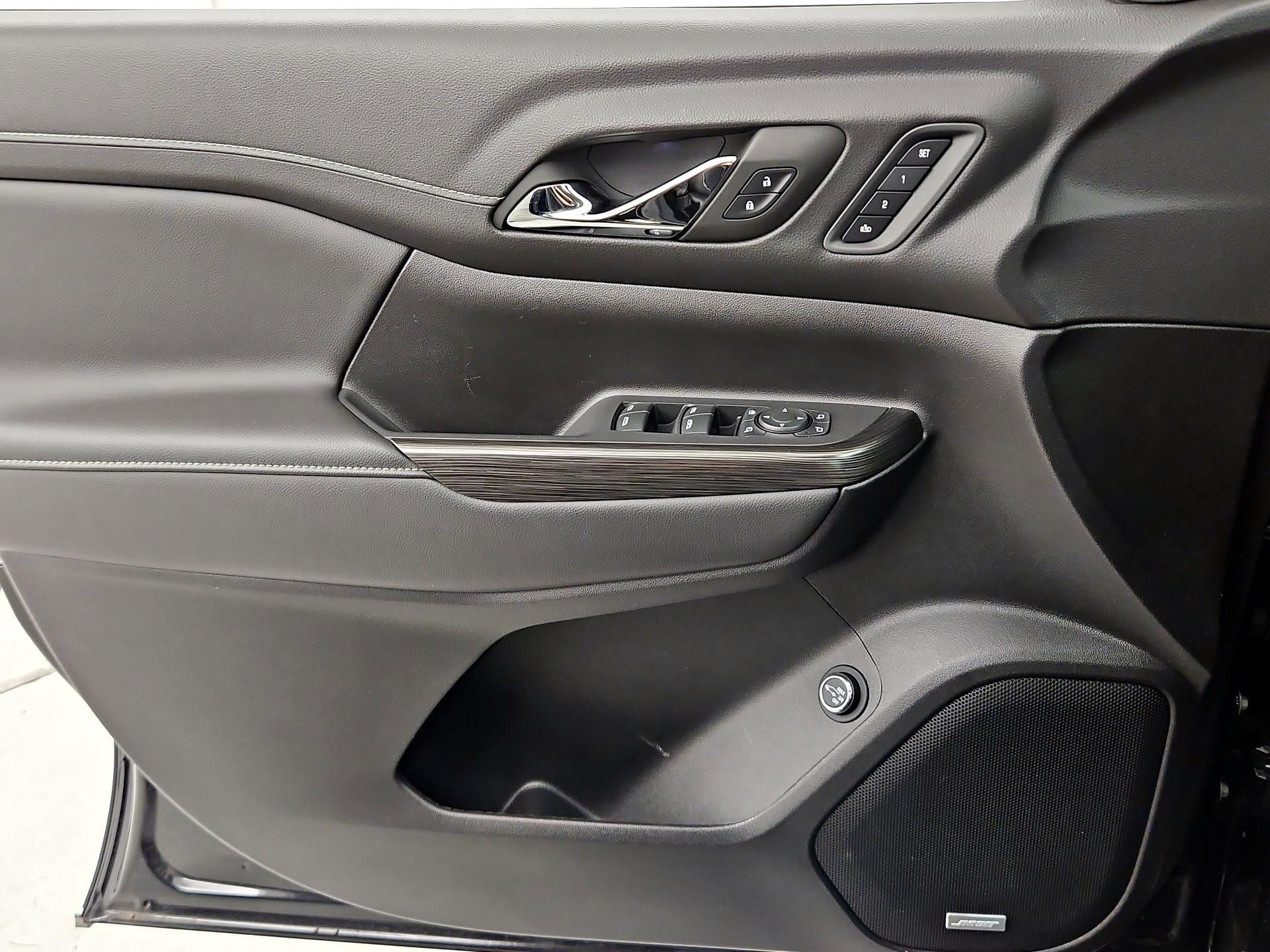 Thumbnail: 2023 GMC Acadia - 12