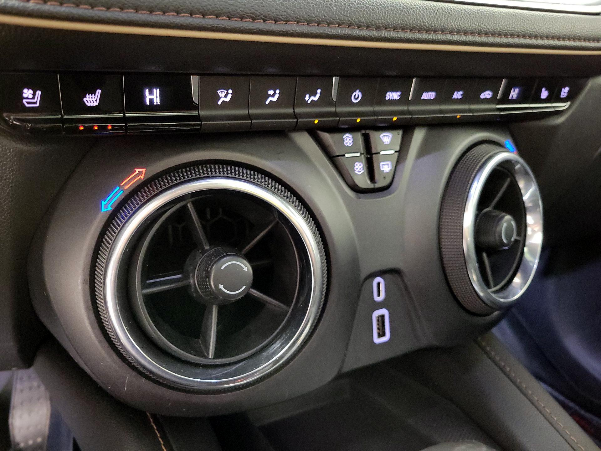 Thumbnail: 2019 Chevrolet Blazer - 16