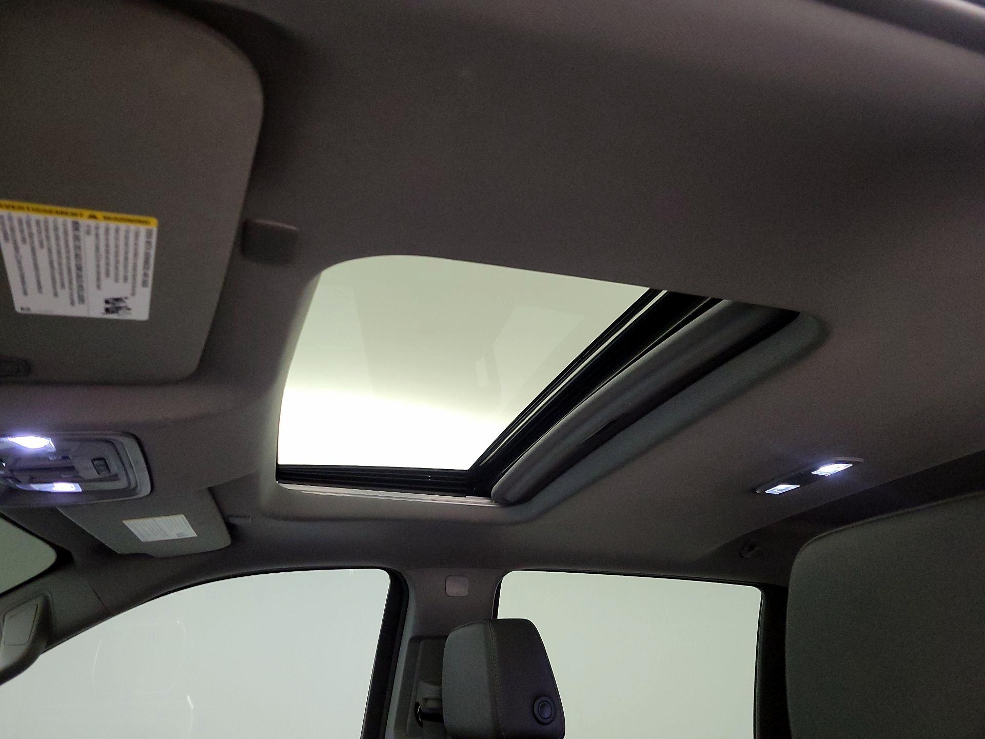 Thumbnail: 2024 Chevrolet Silverado 1500 - 19