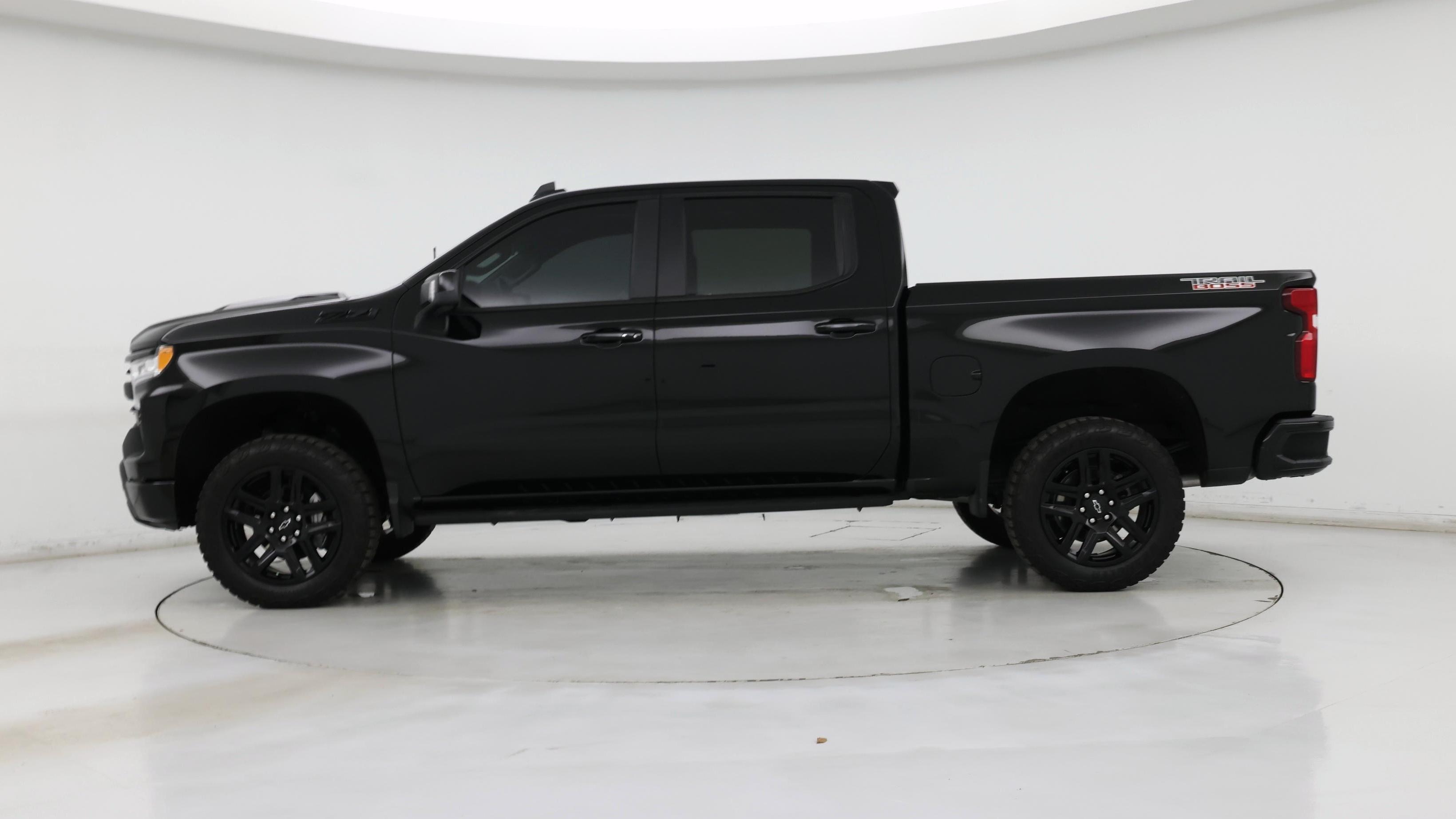 Thumbnail: 2024 Chevrolet Silverado 1500 - 3