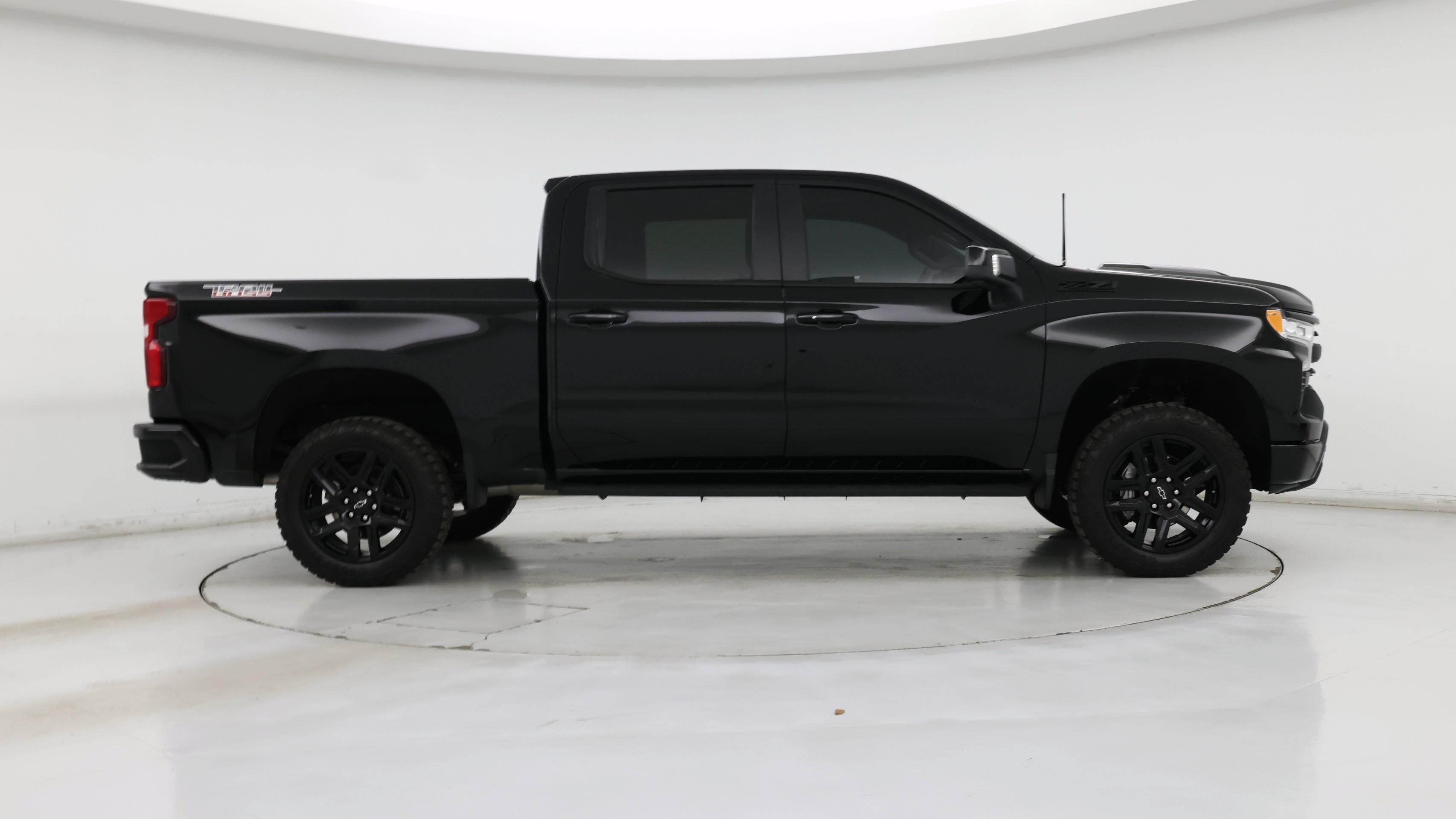 Thumbnail: 2024 Chevrolet Silverado 1500 - 7