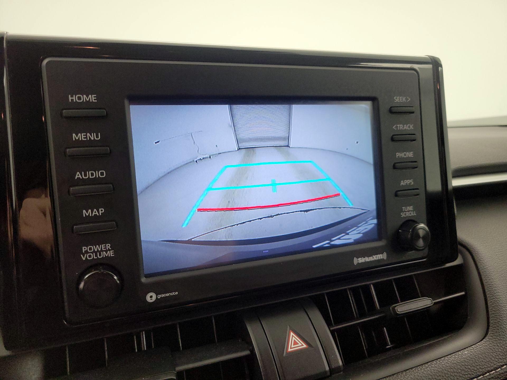 Thumbnail: 2020 Toyota RAV4 - 14