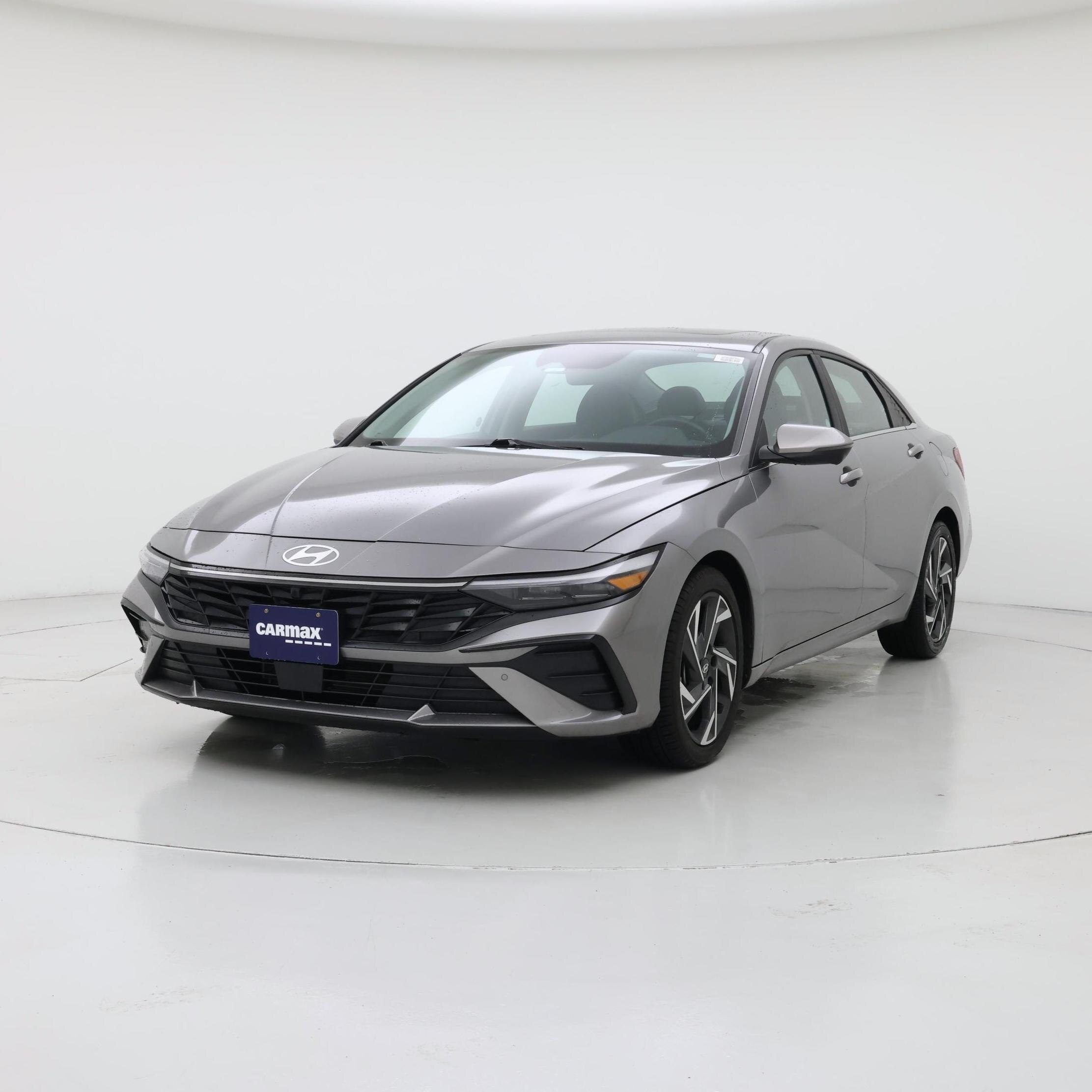 Thumbnail: 2024 Hyundai Elantra - 4