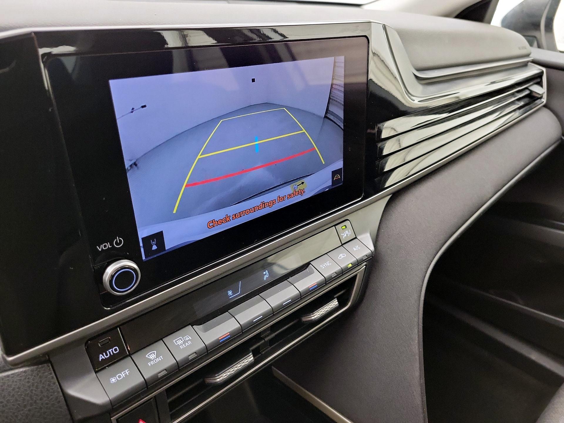 Thumbnail: 2025 Toyota Camry - 15