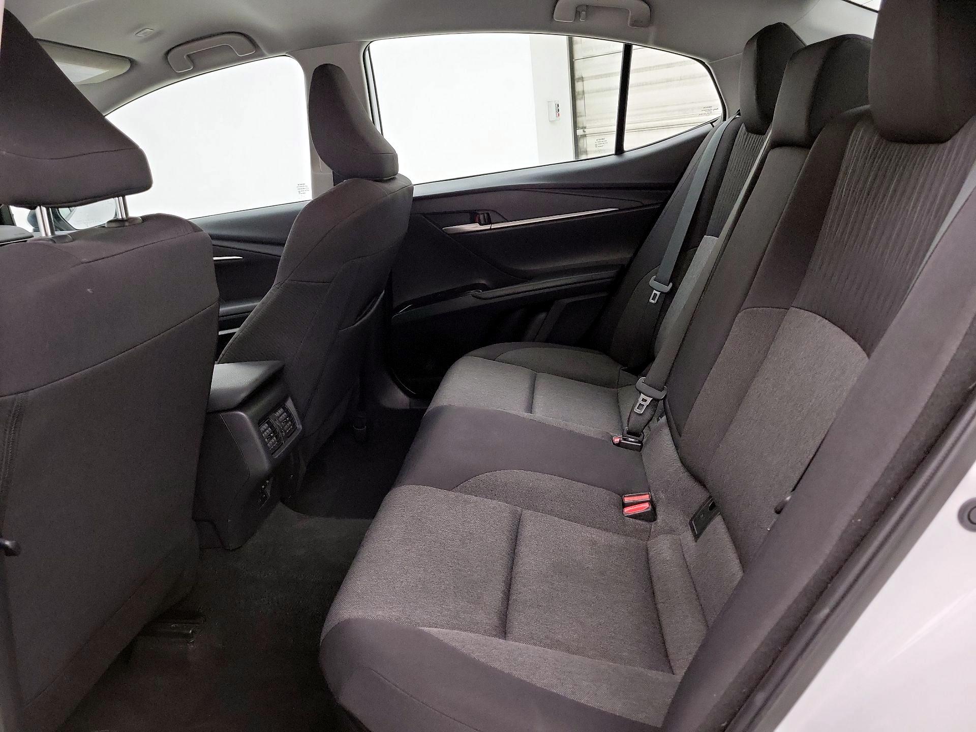 Thumbnail: 2025 Toyota Camry - 20