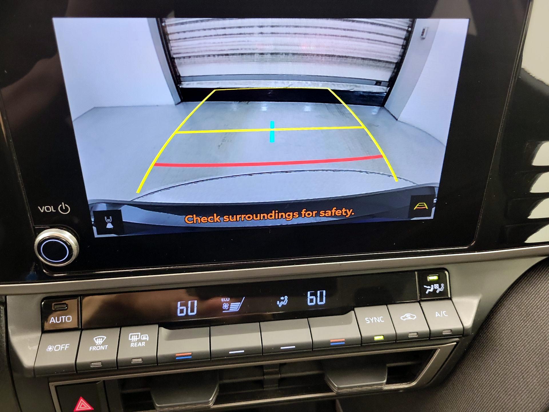 Thumbnail: 2025 Toyota Camry - 14