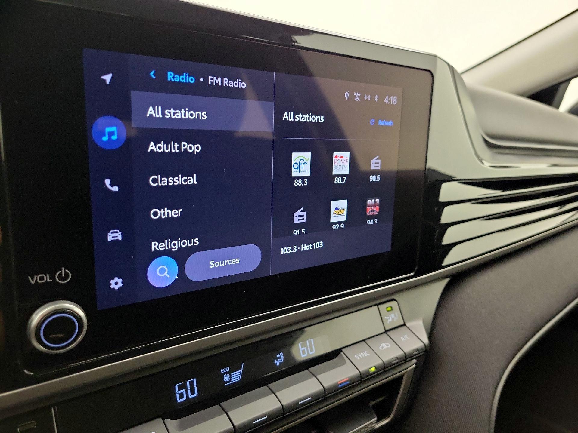 Thumbnail: 2025 Toyota Camry - 15