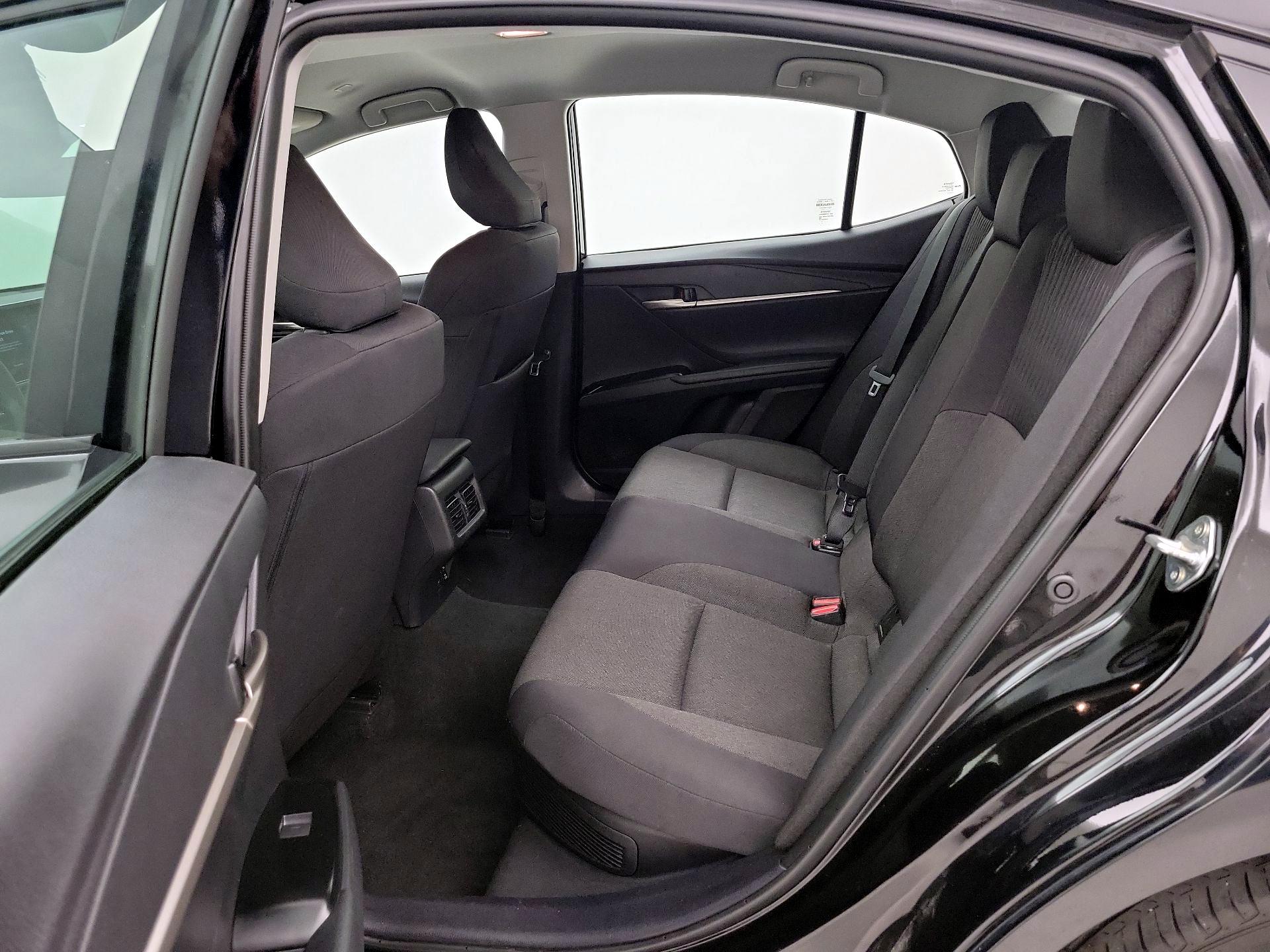 Thumbnail: 2025 Toyota Camry - 19