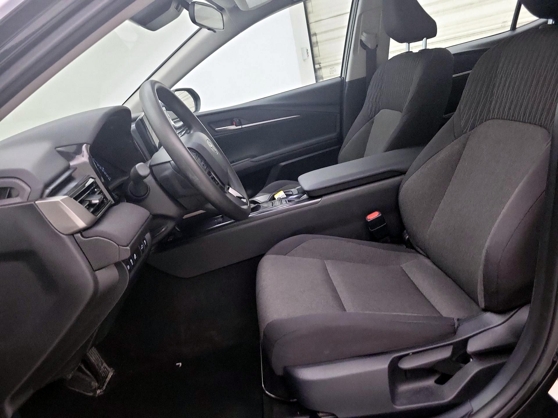 Thumbnail: 2025 Toyota Camry - 11