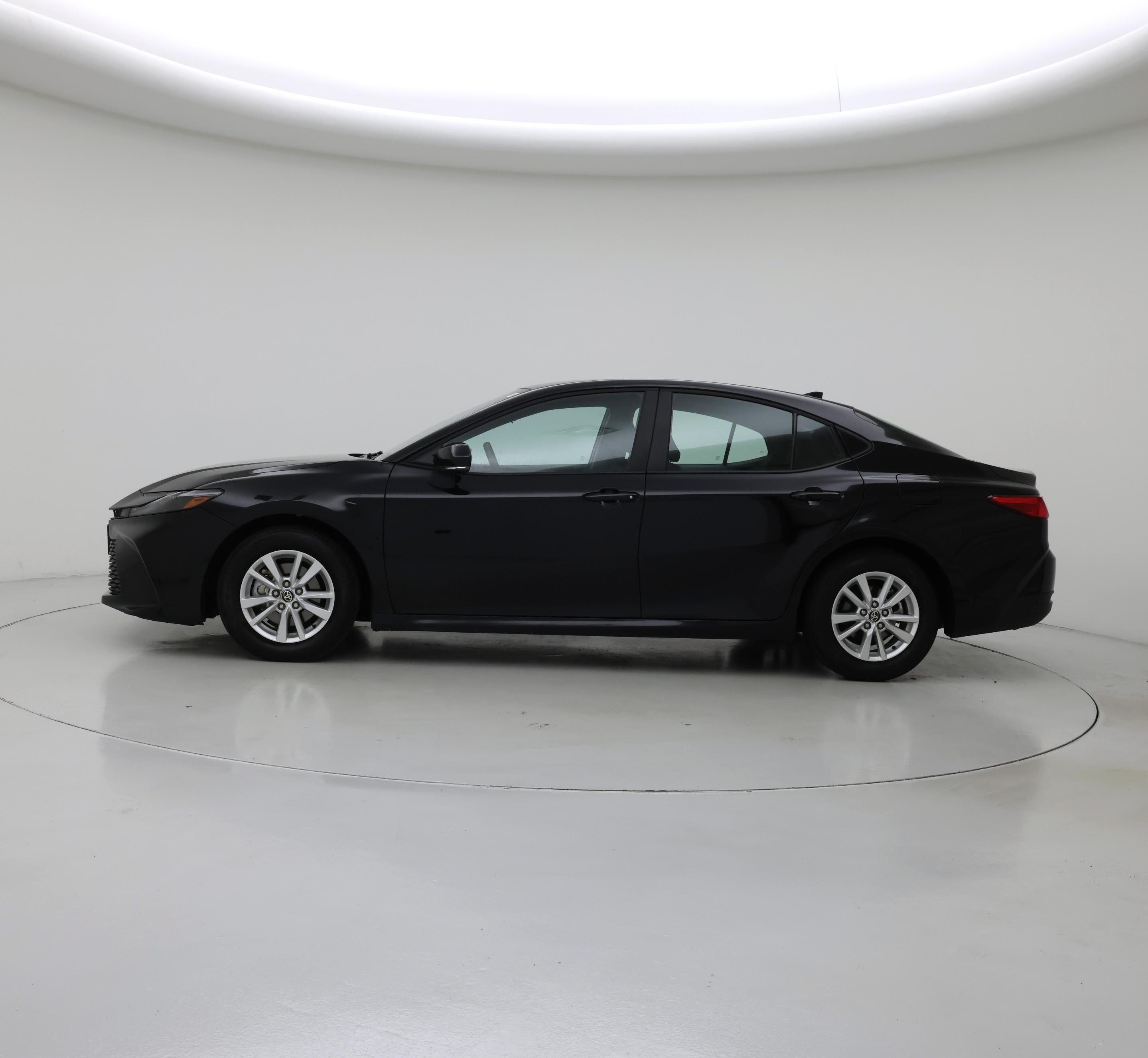 Thumbnail: 2025 Toyota Camry - 3