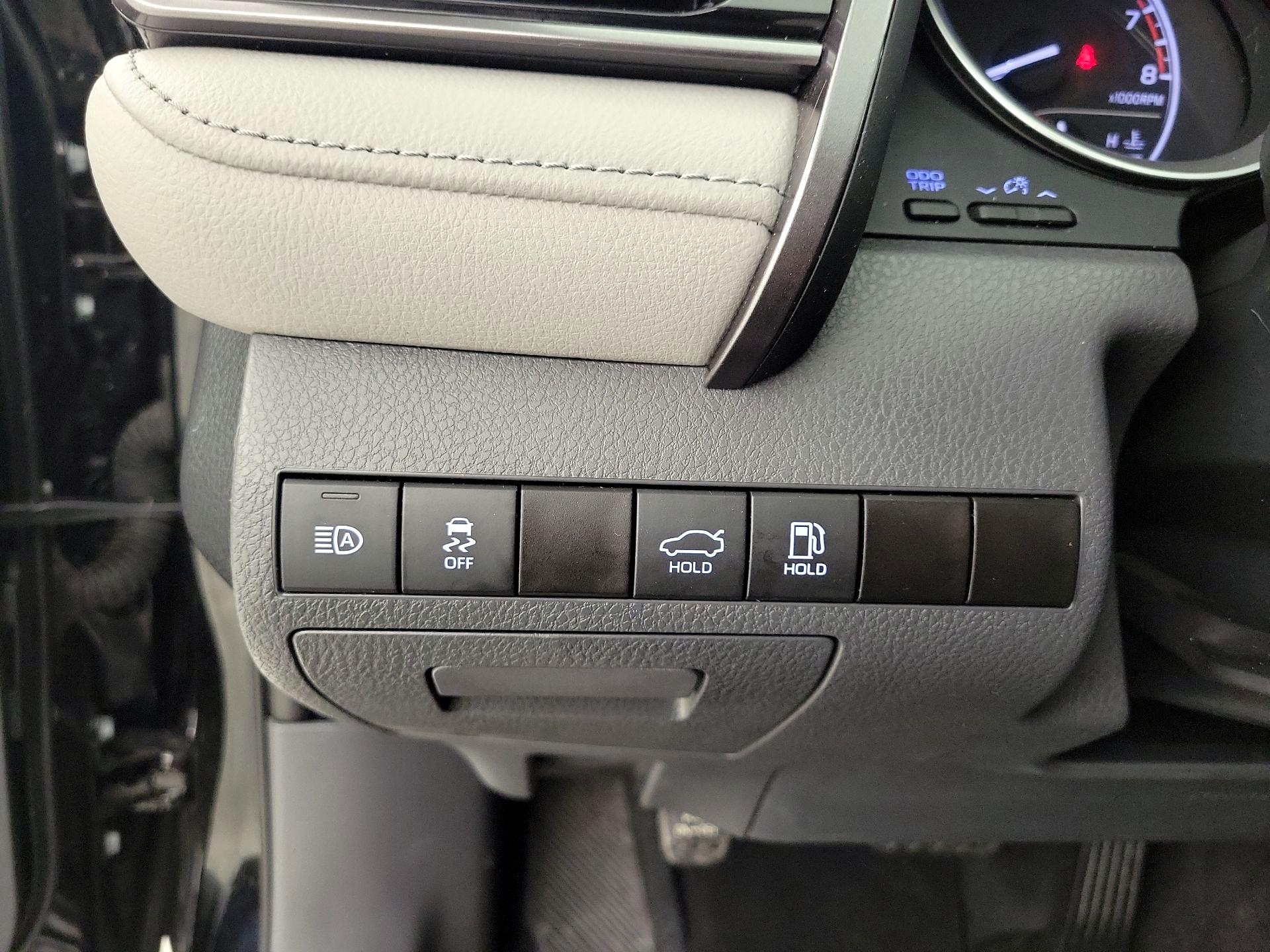 Thumbnail: 2024 Toyota Camry - 13