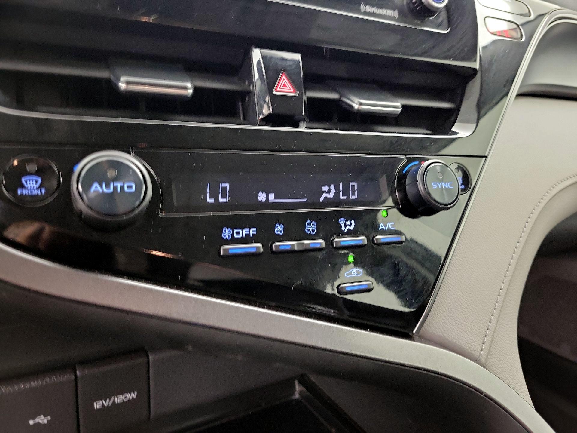 Thumbnail: 2024 Toyota Camry - 16