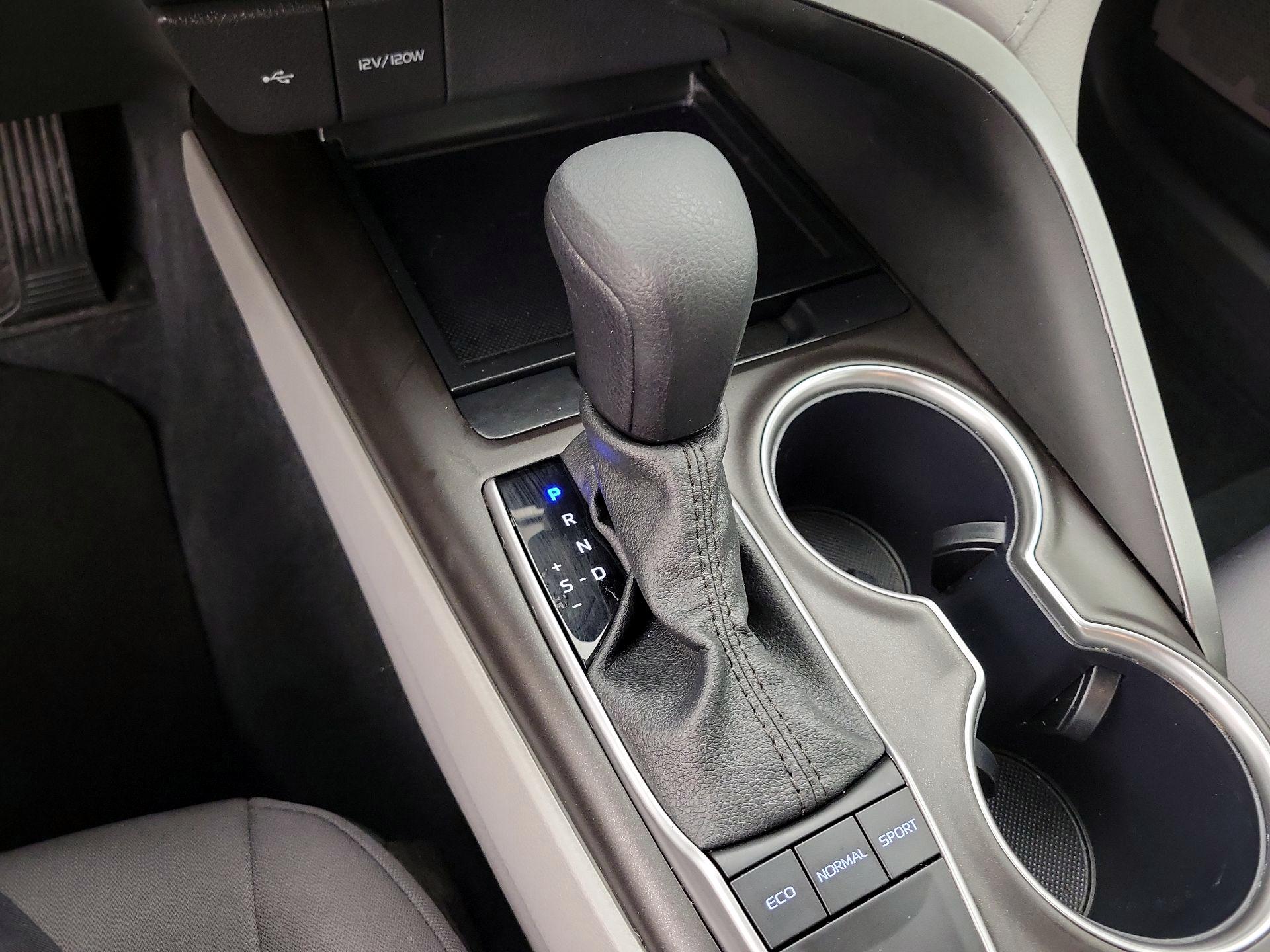 Thumbnail: 2024 Toyota Camry - 17