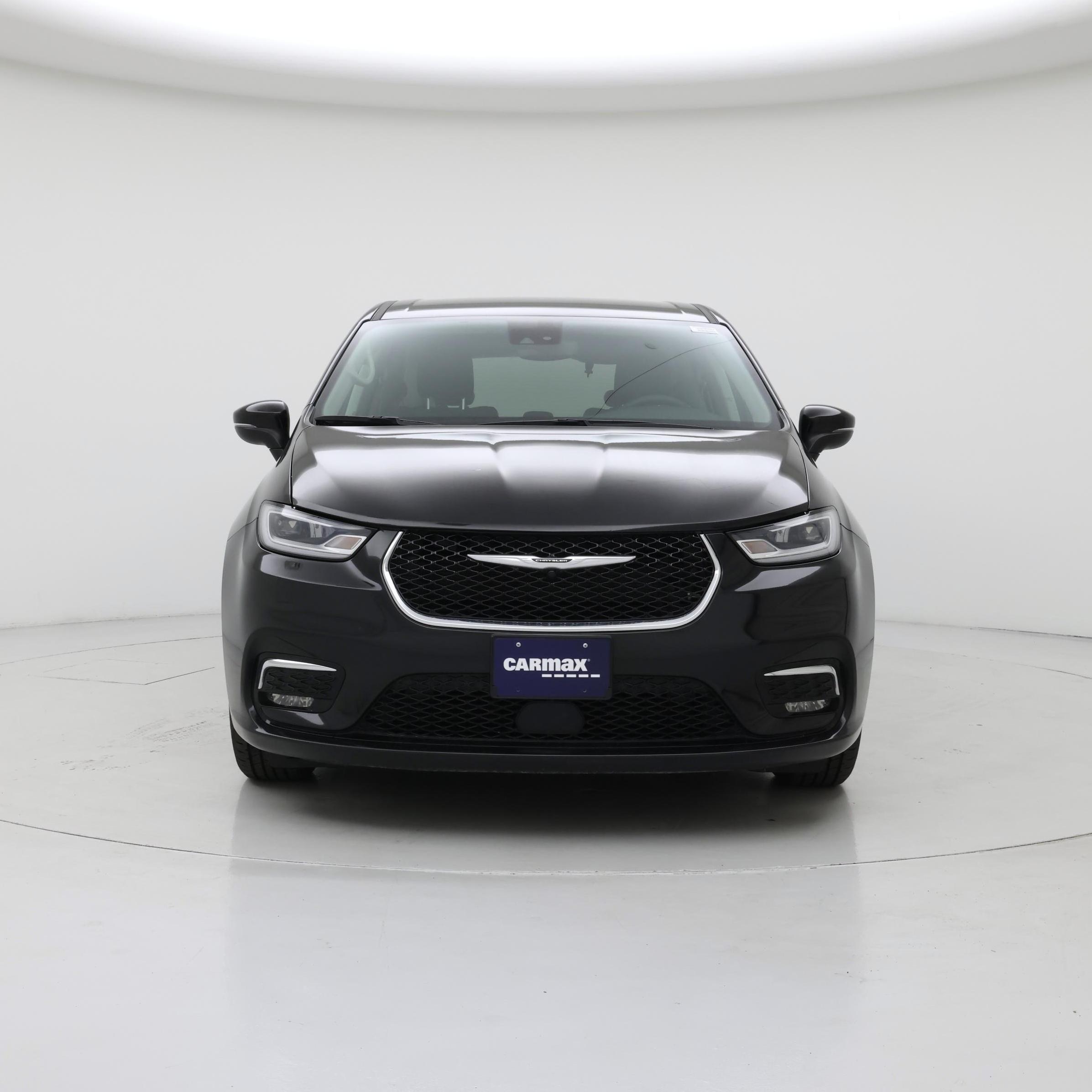 Thumbnail: 2023 Chrysler Pacifica - 5