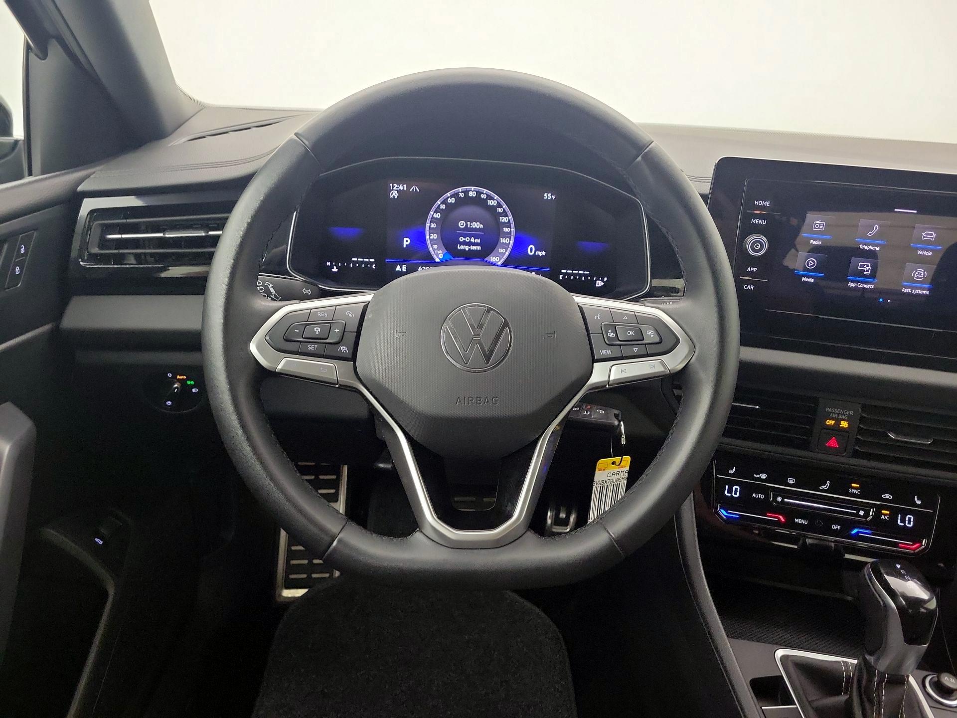 Thumbnail: 2025 Volkswagen Jetta - 10