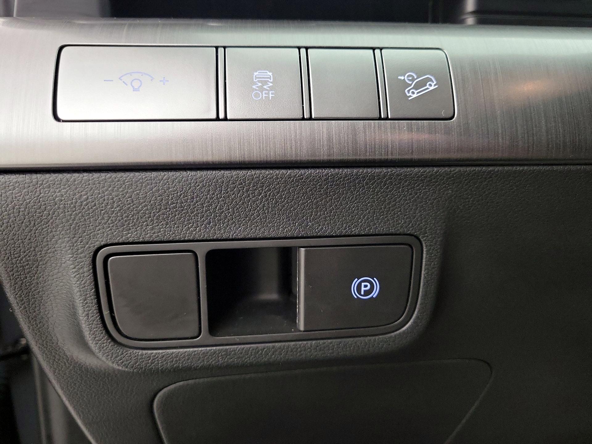 Thumbnail: 2025 Hyundai Kona - 13