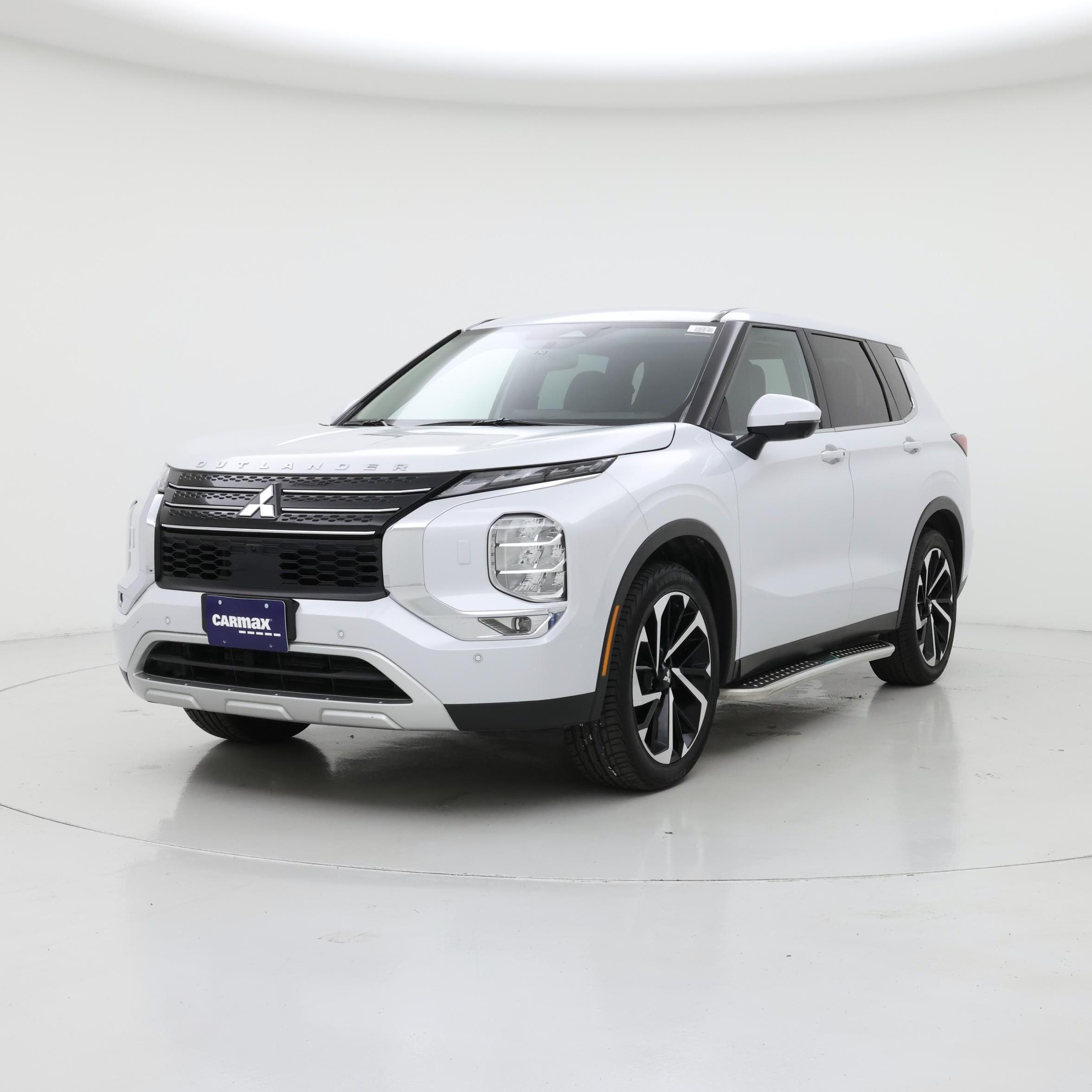 Thumbnail: 2022 Mitsubishi Outlander - 4