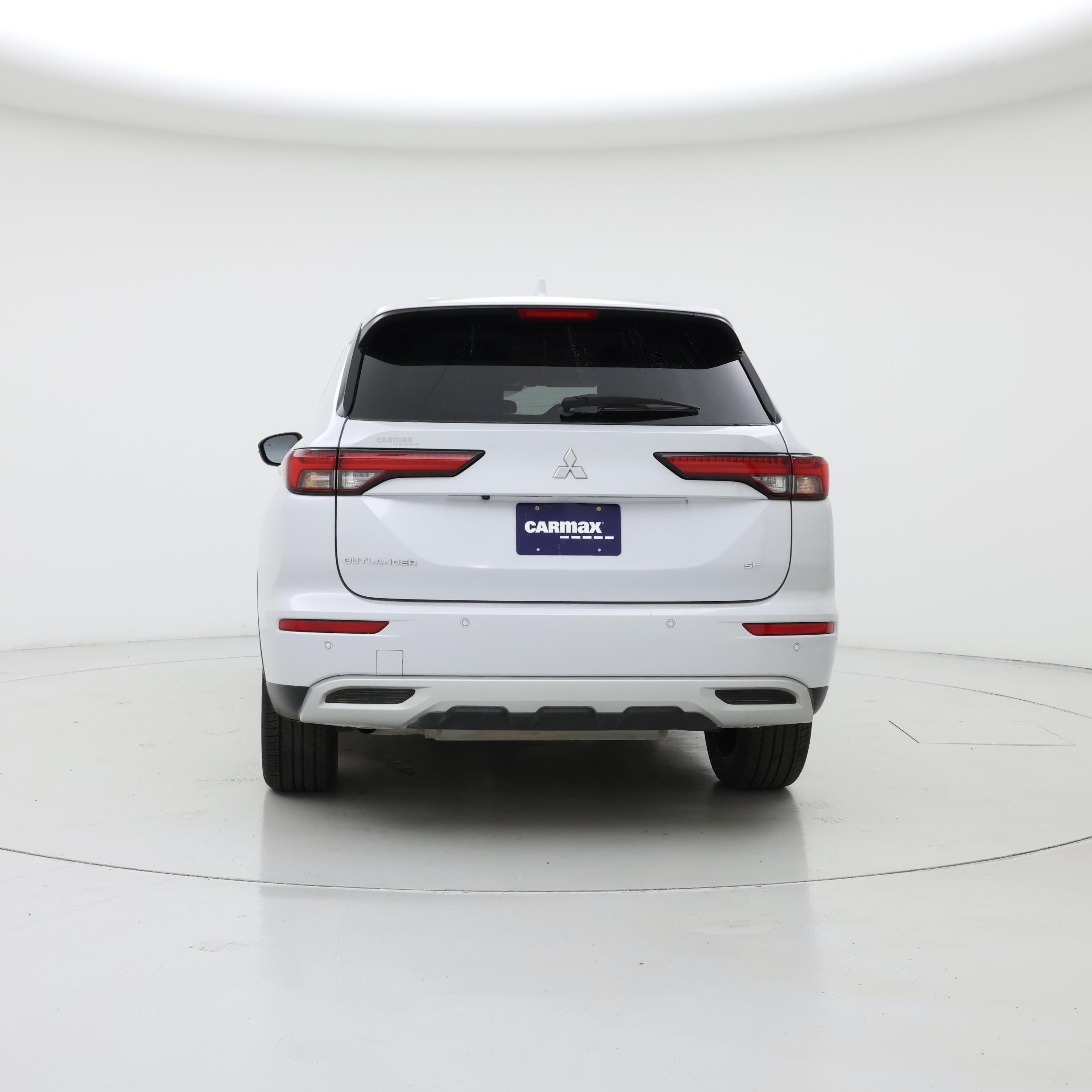 Thumbnail: 2022 Mitsubishi Outlander - 6