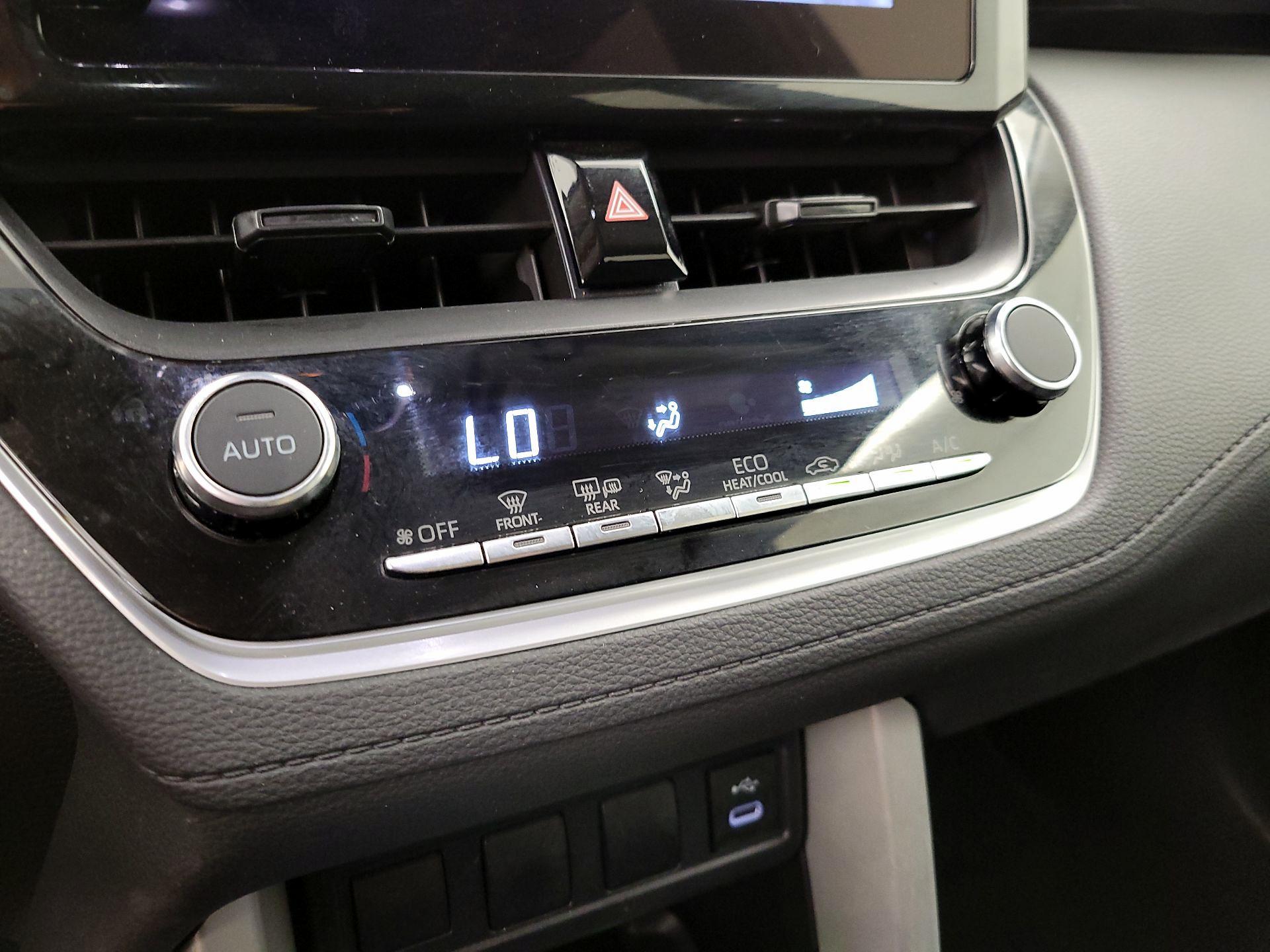 Thumbnail: 2025 Toyota Corolla Cross - 16