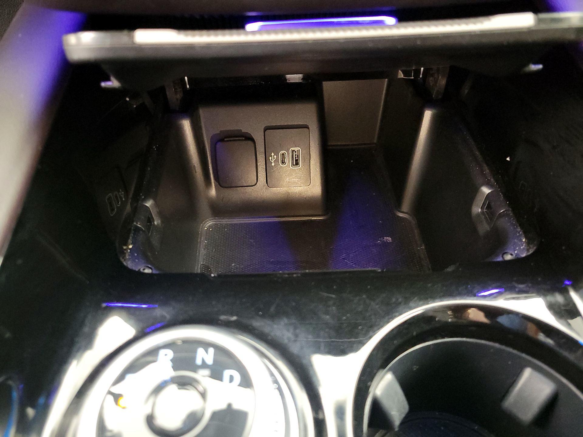 Thumbnail: 2025 Ford Explorer - 18