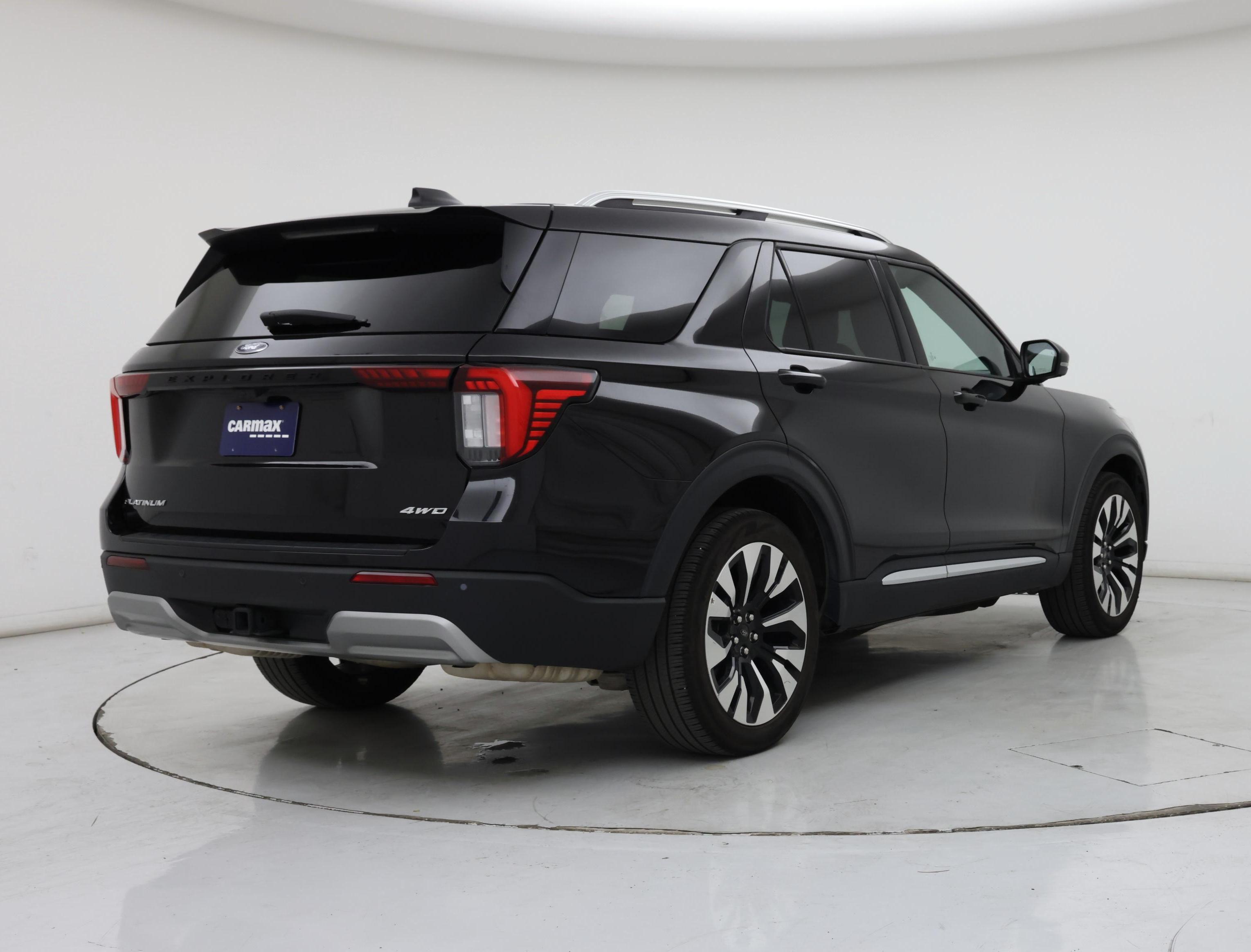 Thumbnail: 2025 Ford Explorer - 8