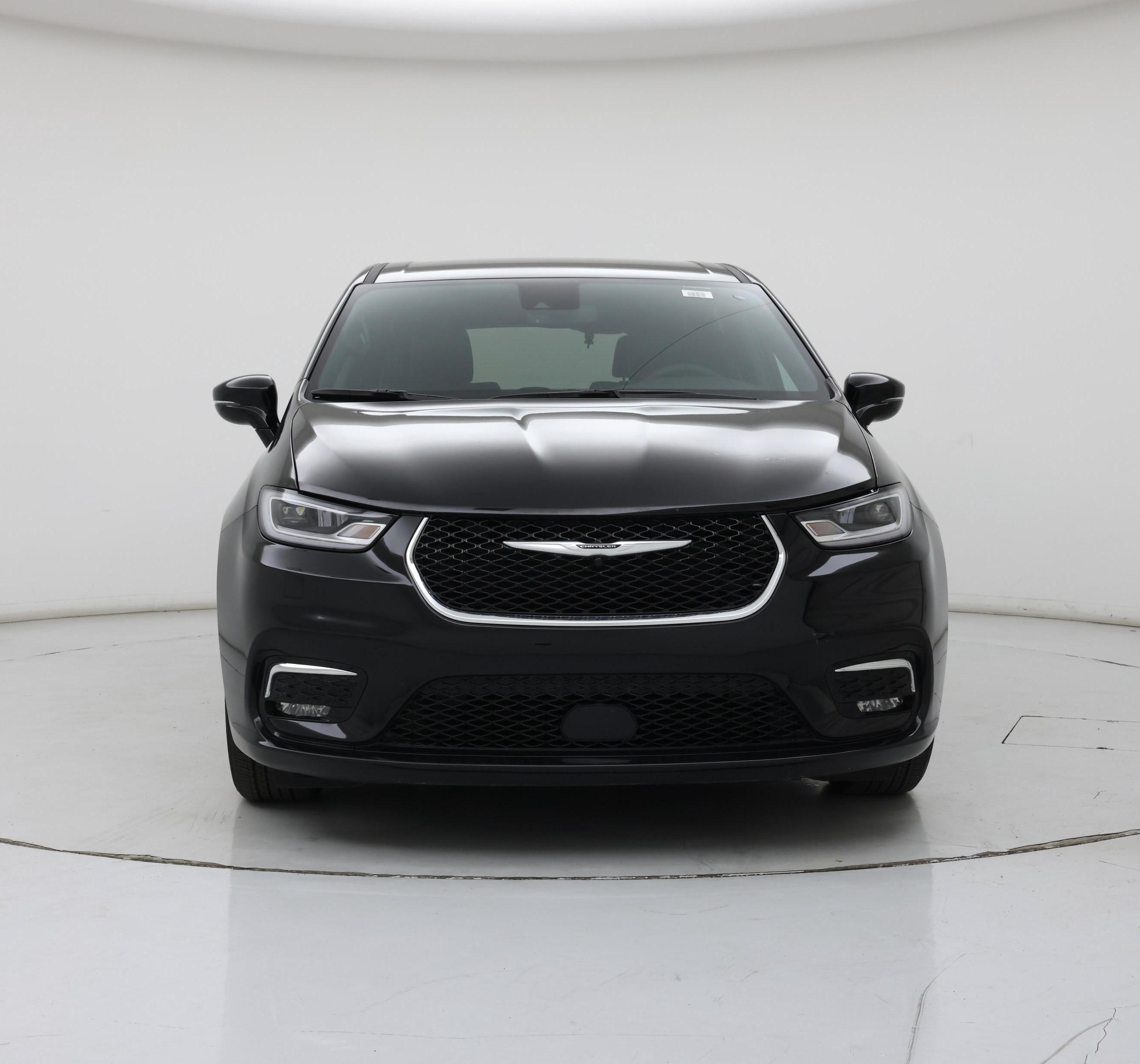 Thumbnail: 2025 Chrysler Pacifica - 5