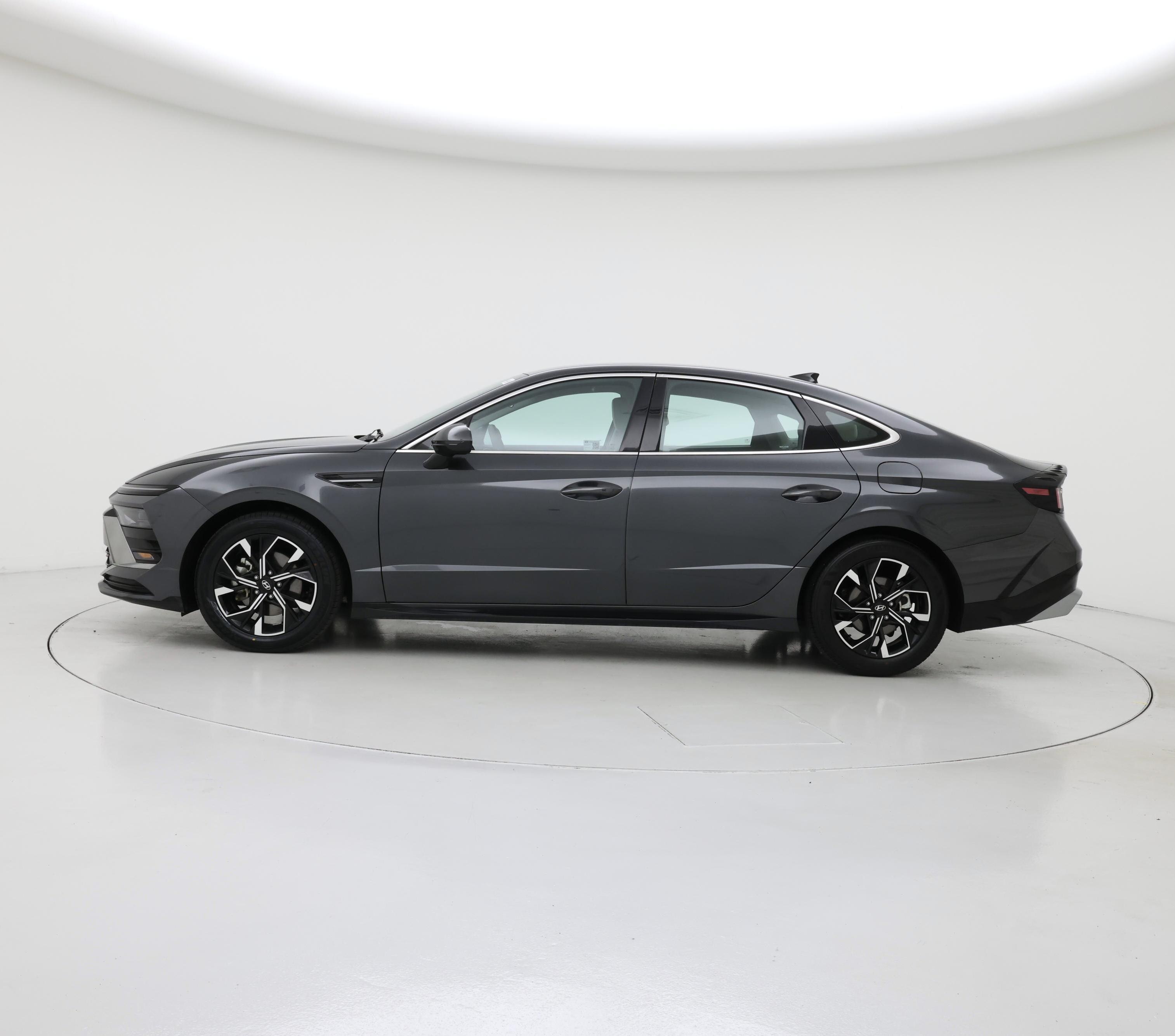 Thumbnail: 2025 Hyundai Sonata - 3