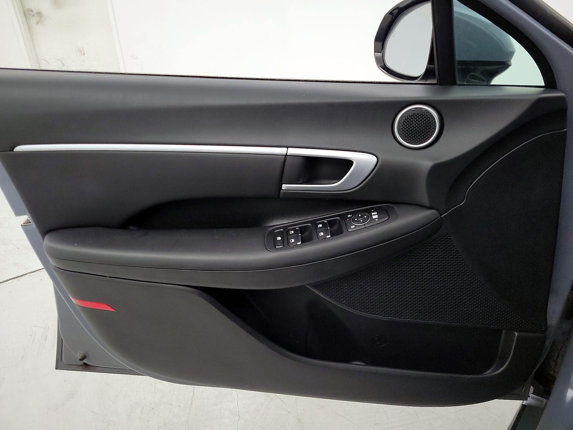 Thumbnail: 2025 Hyundai Sonata - 12