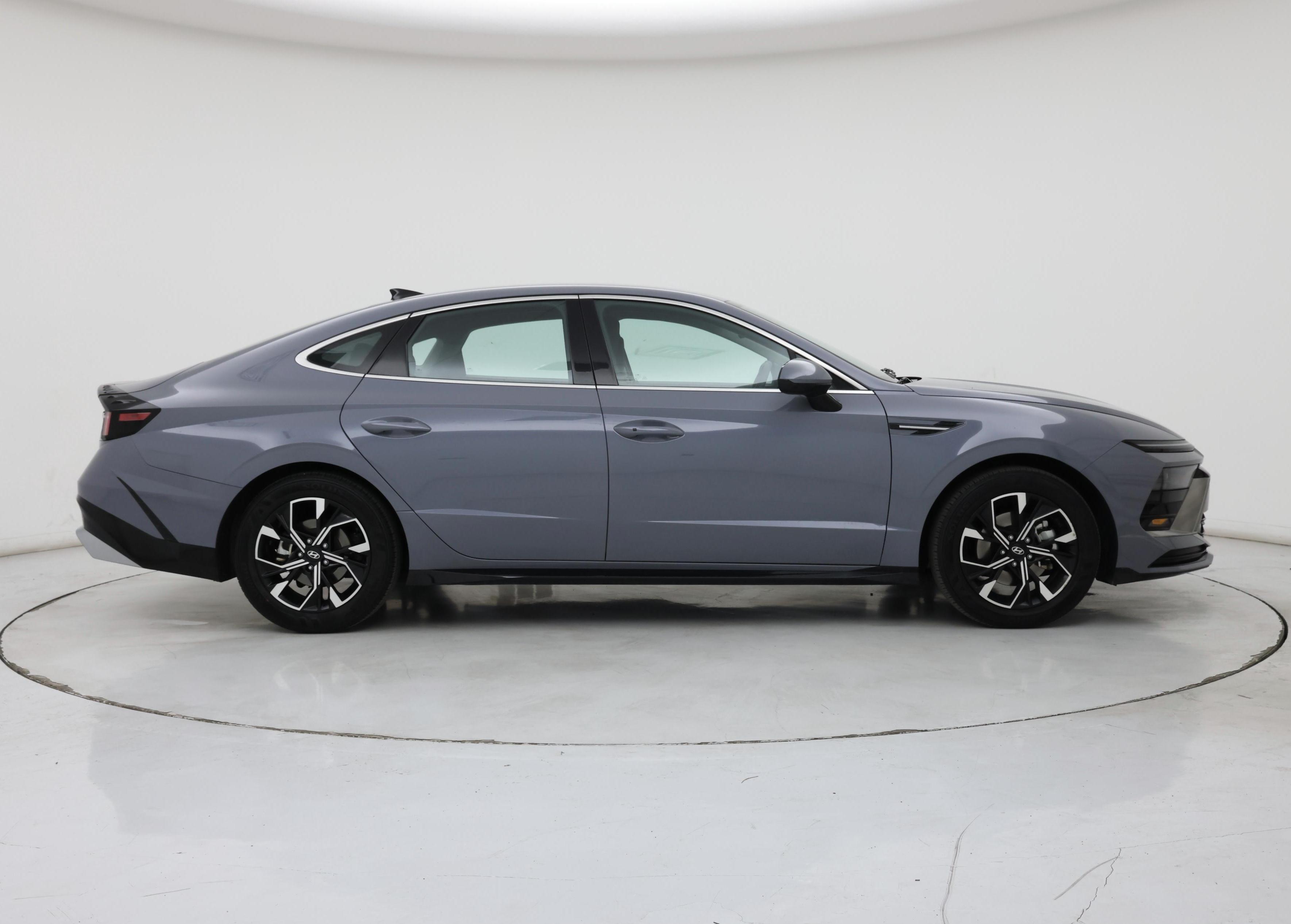 Thumbnail: 2025 Hyundai Sonata - 7