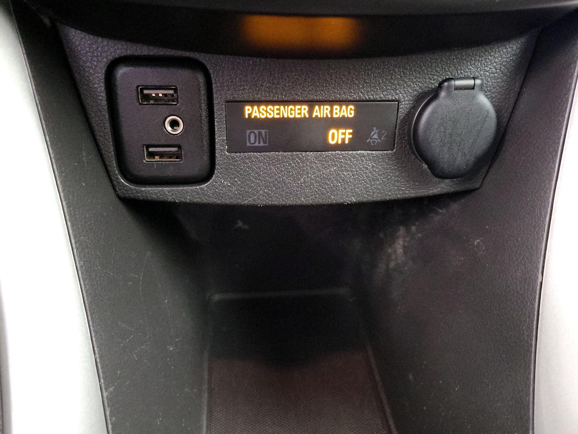 Thumbnail: 2022 Chevrolet Trax - 18