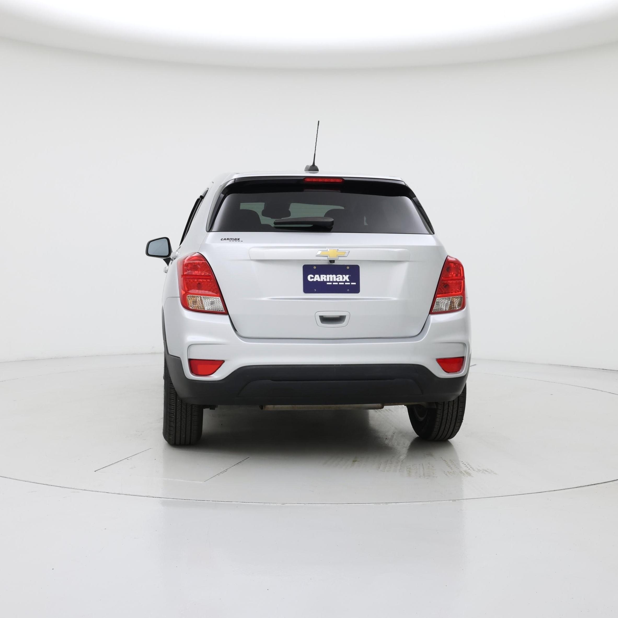 Thumbnail: 2022 Chevrolet Trax - 6