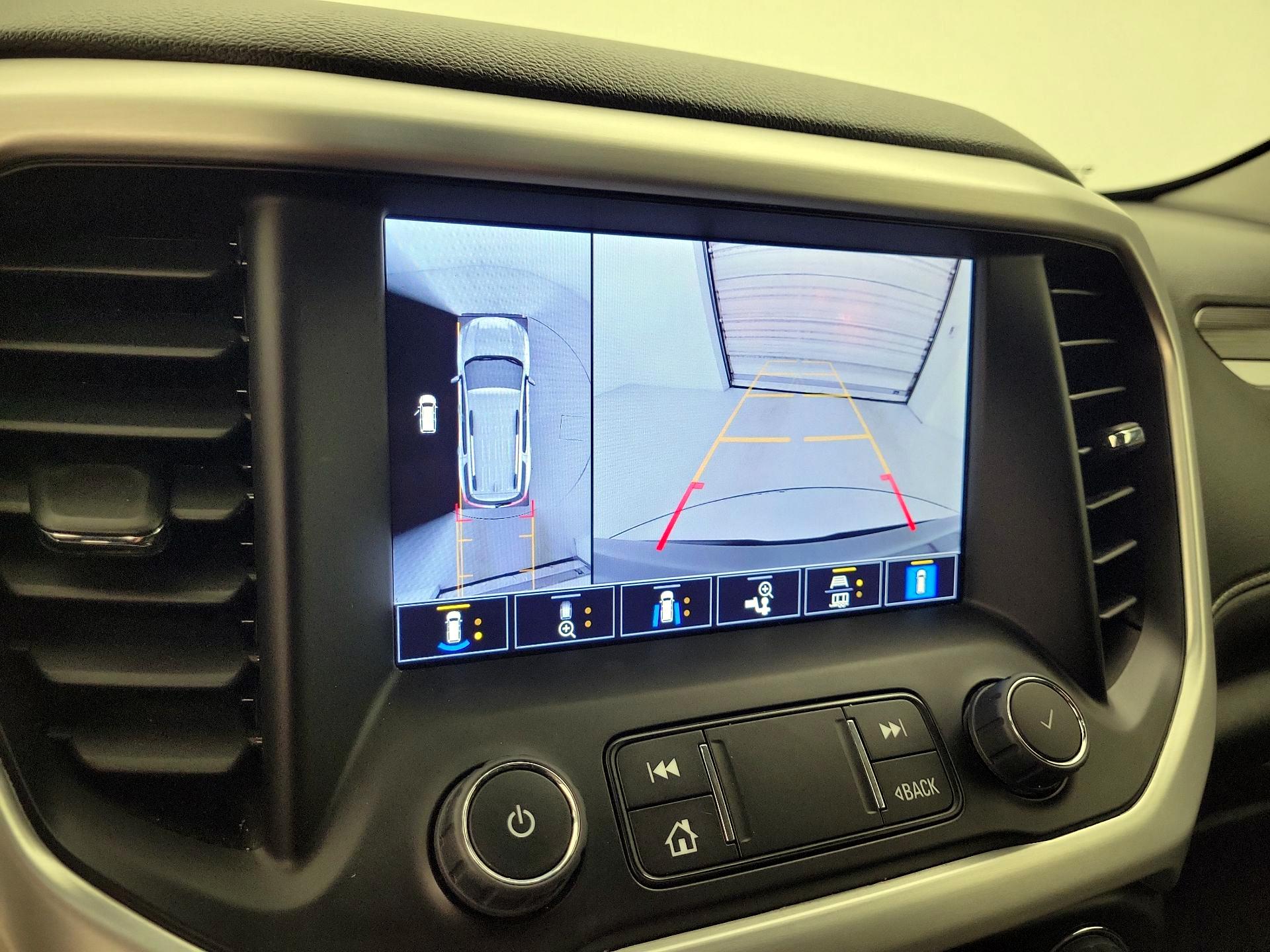 Thumbnail: 2023 GMC Acadia - 14